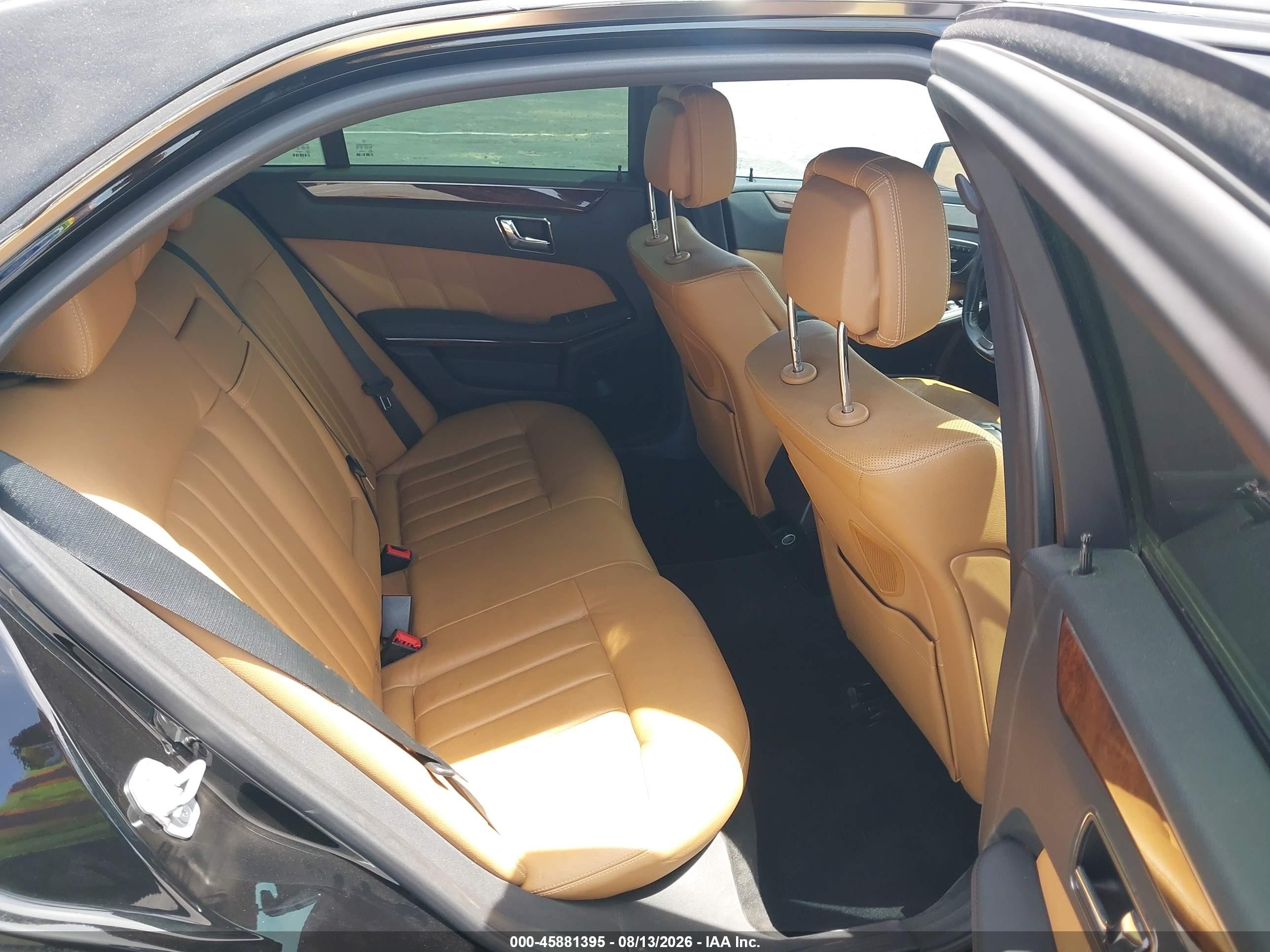 2011 Mercedes-benz E 550   Black vin: WDDHF7CB5BA278936
