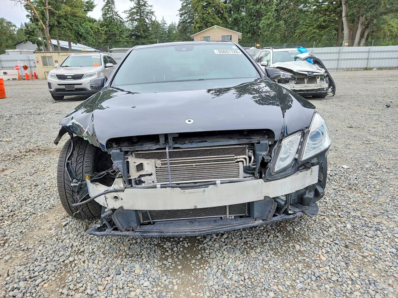 2011 Mercedes-benz E 550 Черный vin: WDDHF7CB5BA279665