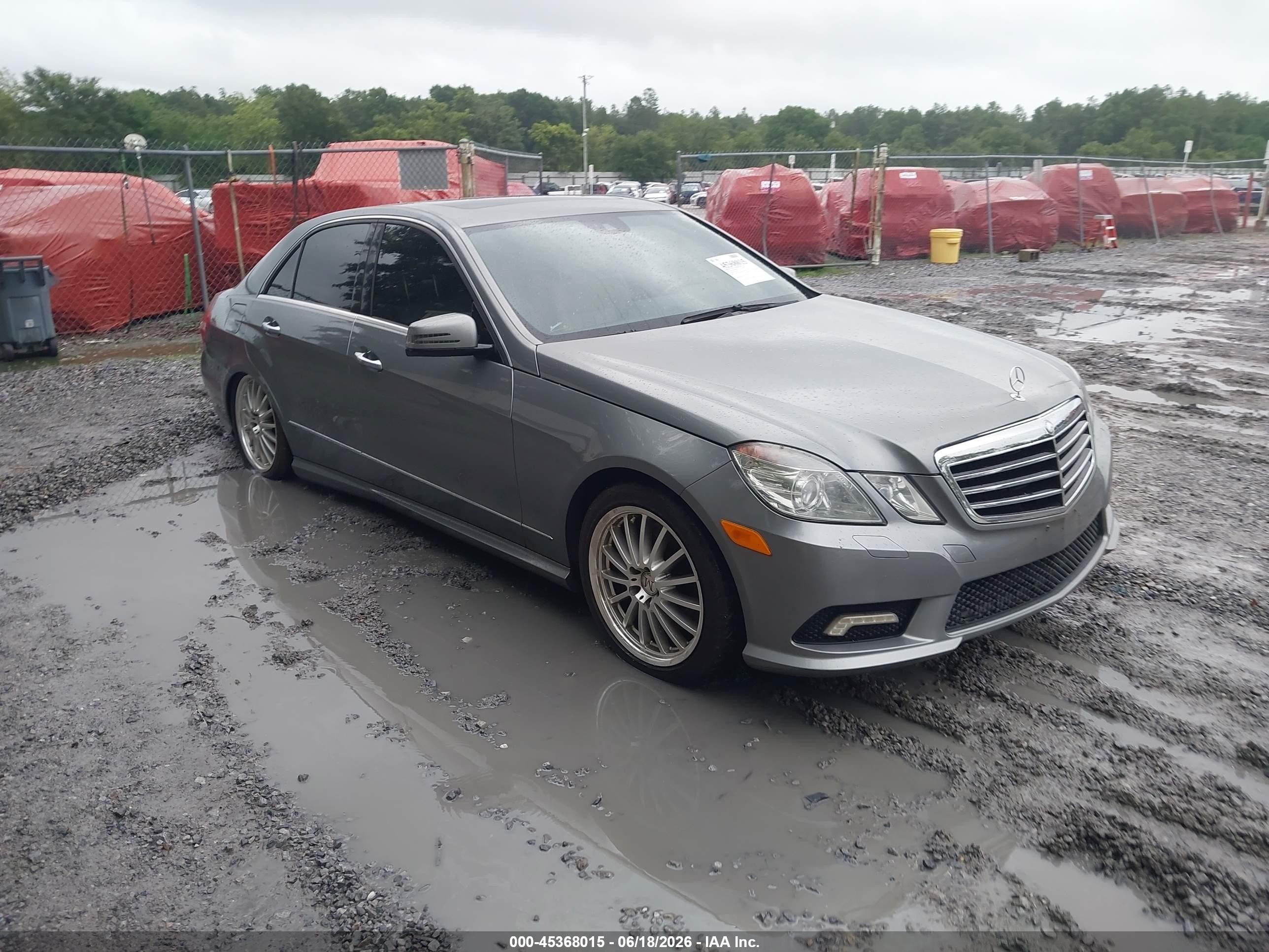 2010 Mercedes-benz E 550   Gray vin: WDDHF7CB6AA197331