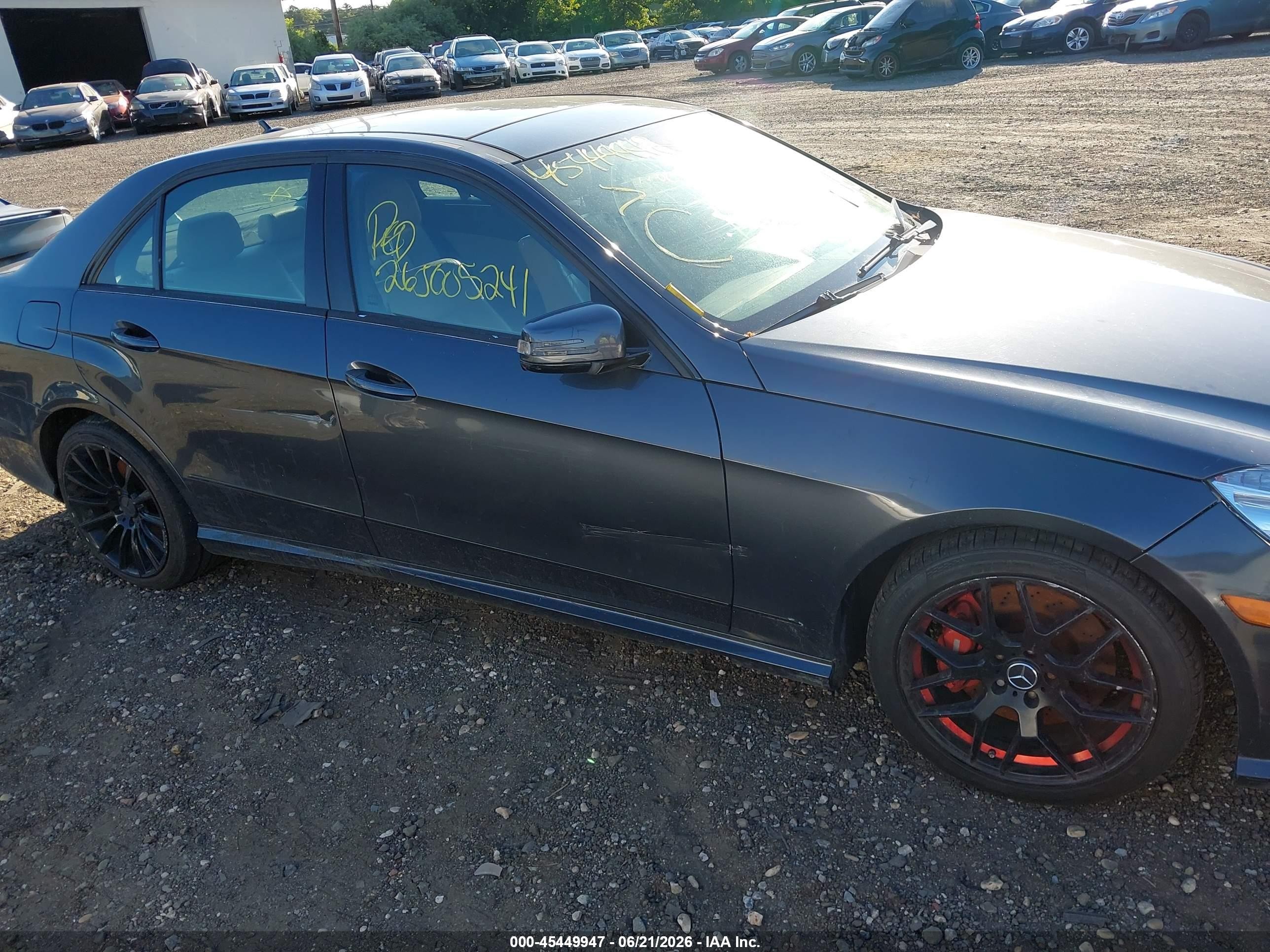 2011 Mercedes-benz E 550   Gray vin: WDDHF7CB9BA311100