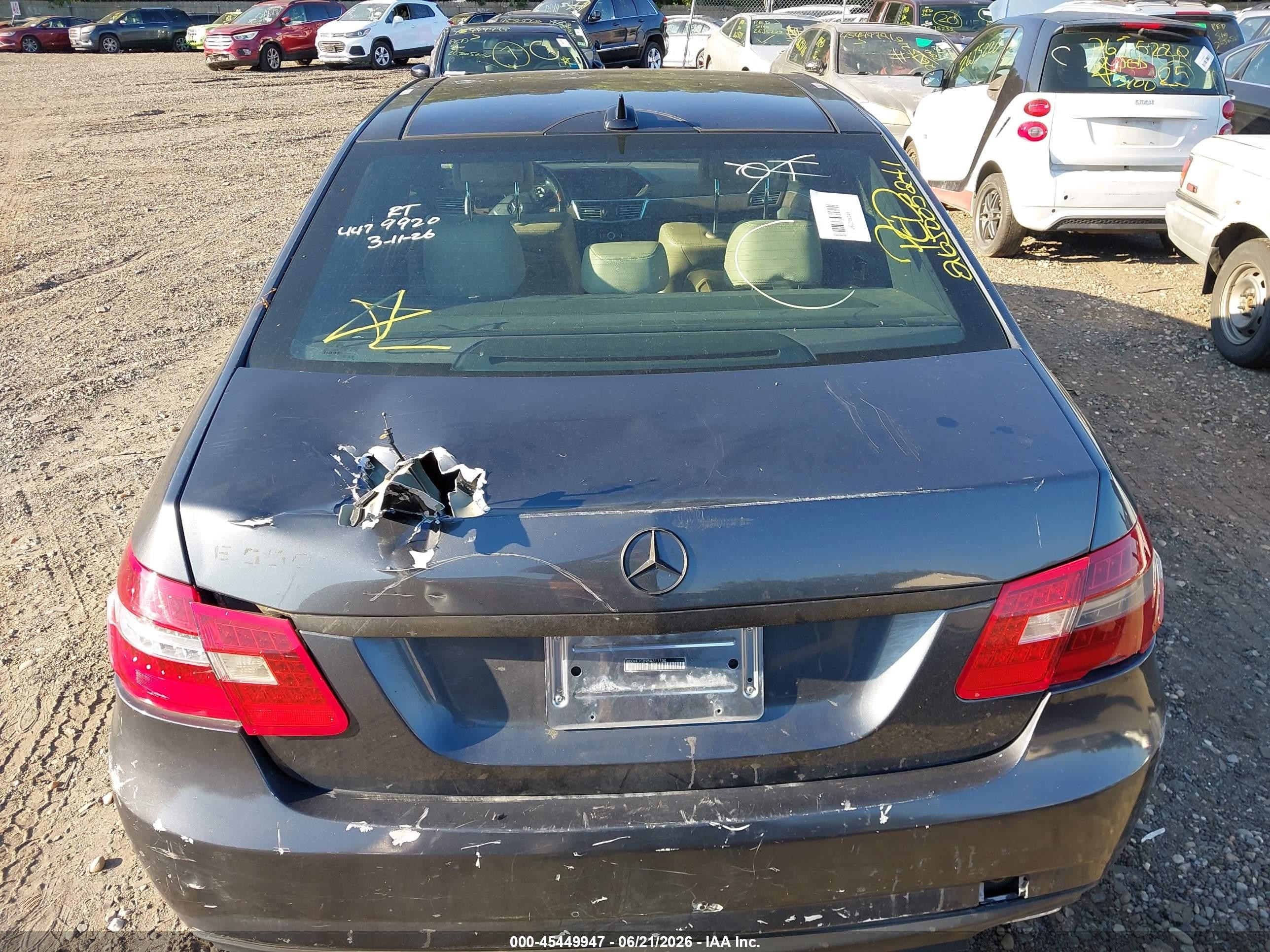 2011 Mercedes-benz E 550   Gray vin: WDDHF7CB9BA311100