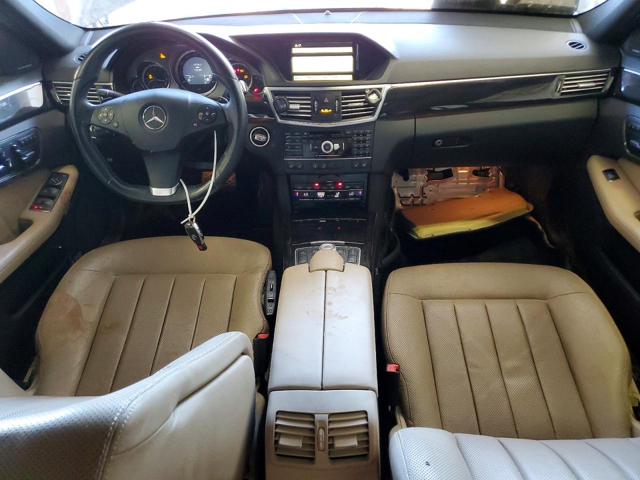 2011 Mercedes-benz E 550 Charcoal vin: WDDHF7CB9BA318452