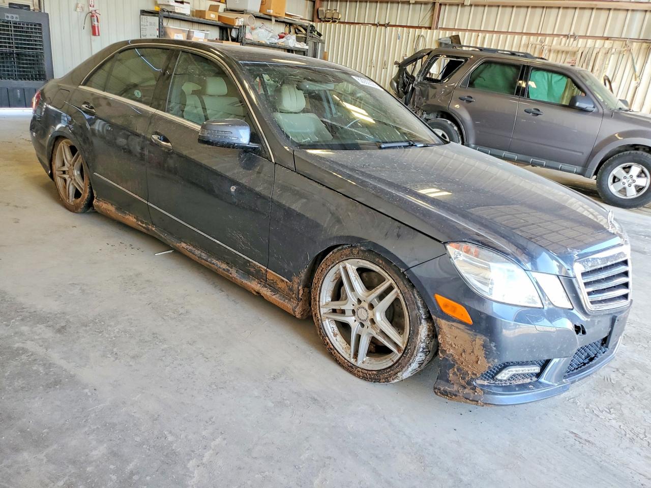 2011 Mercedes-benz E 550 Charcoal vin: WDDHF7CB9BA318452