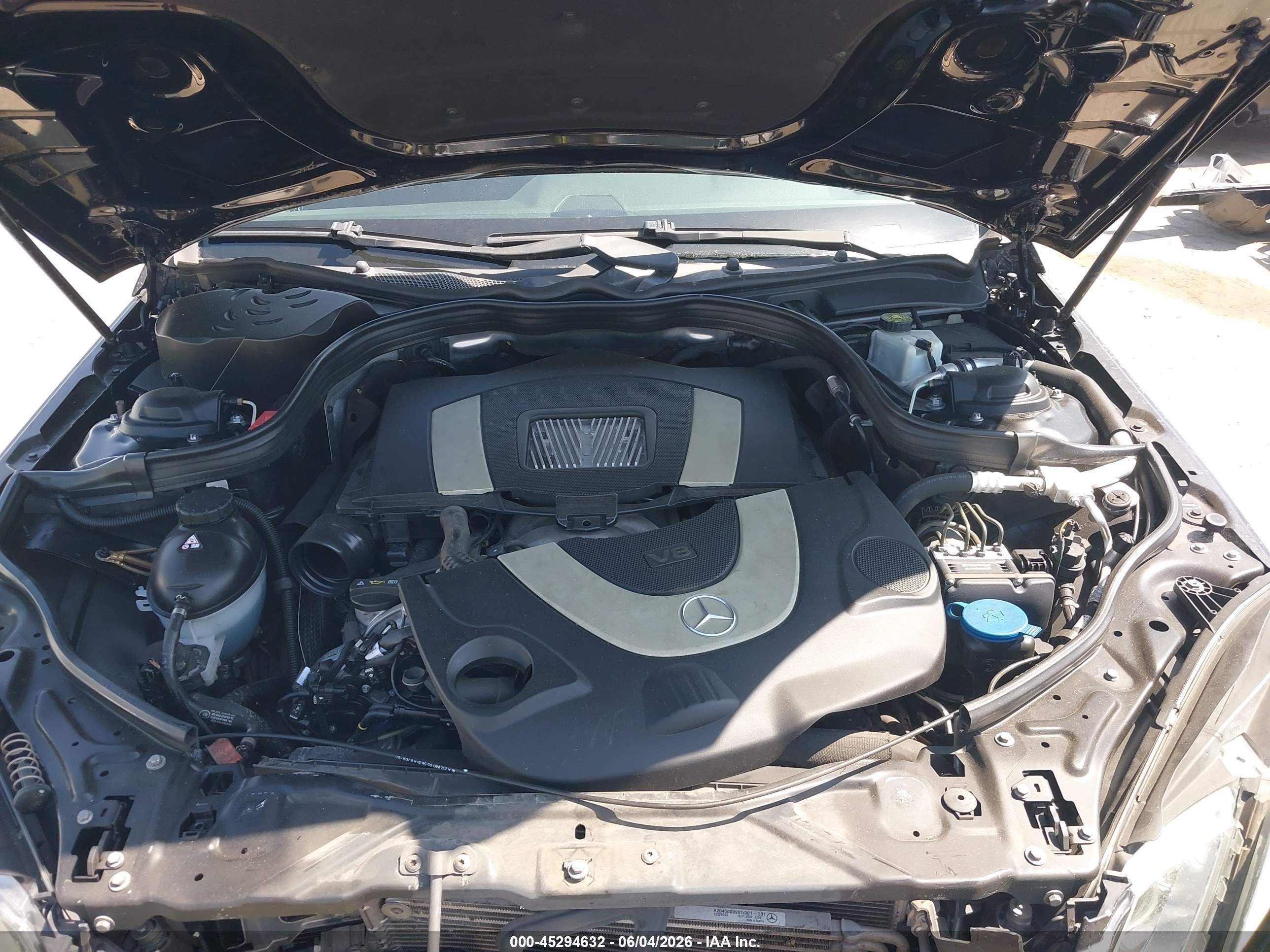2010 Mercedes-benz E 550 Black vin: WDDHF7CBXAA183979