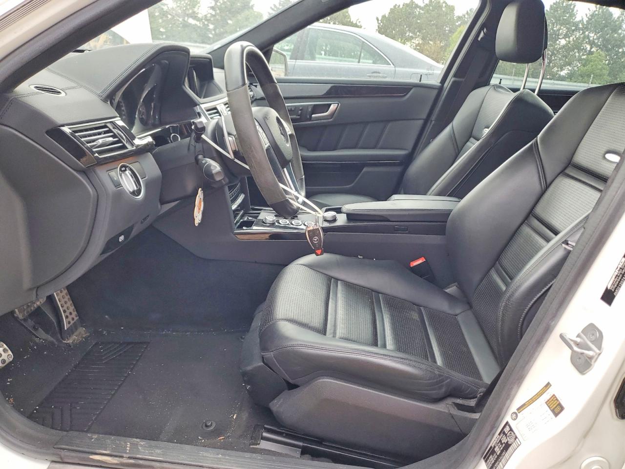 2012 Mercedes-benz E 63 Amg White vin: WDDHF7EB9CA562987