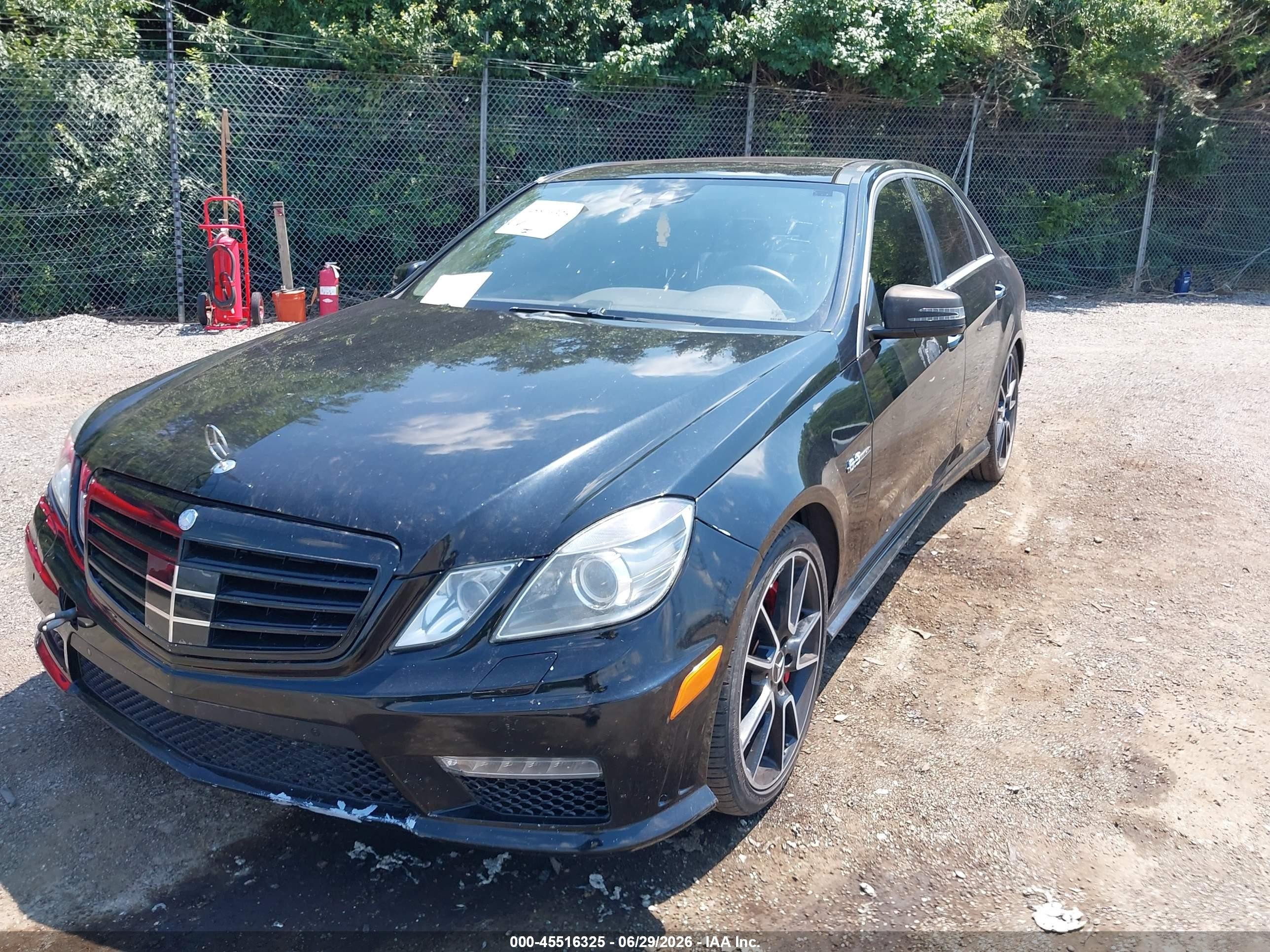 2011 Mercedes-benz E 63 Amg   Black vin: WDDHF7HB4BA371021