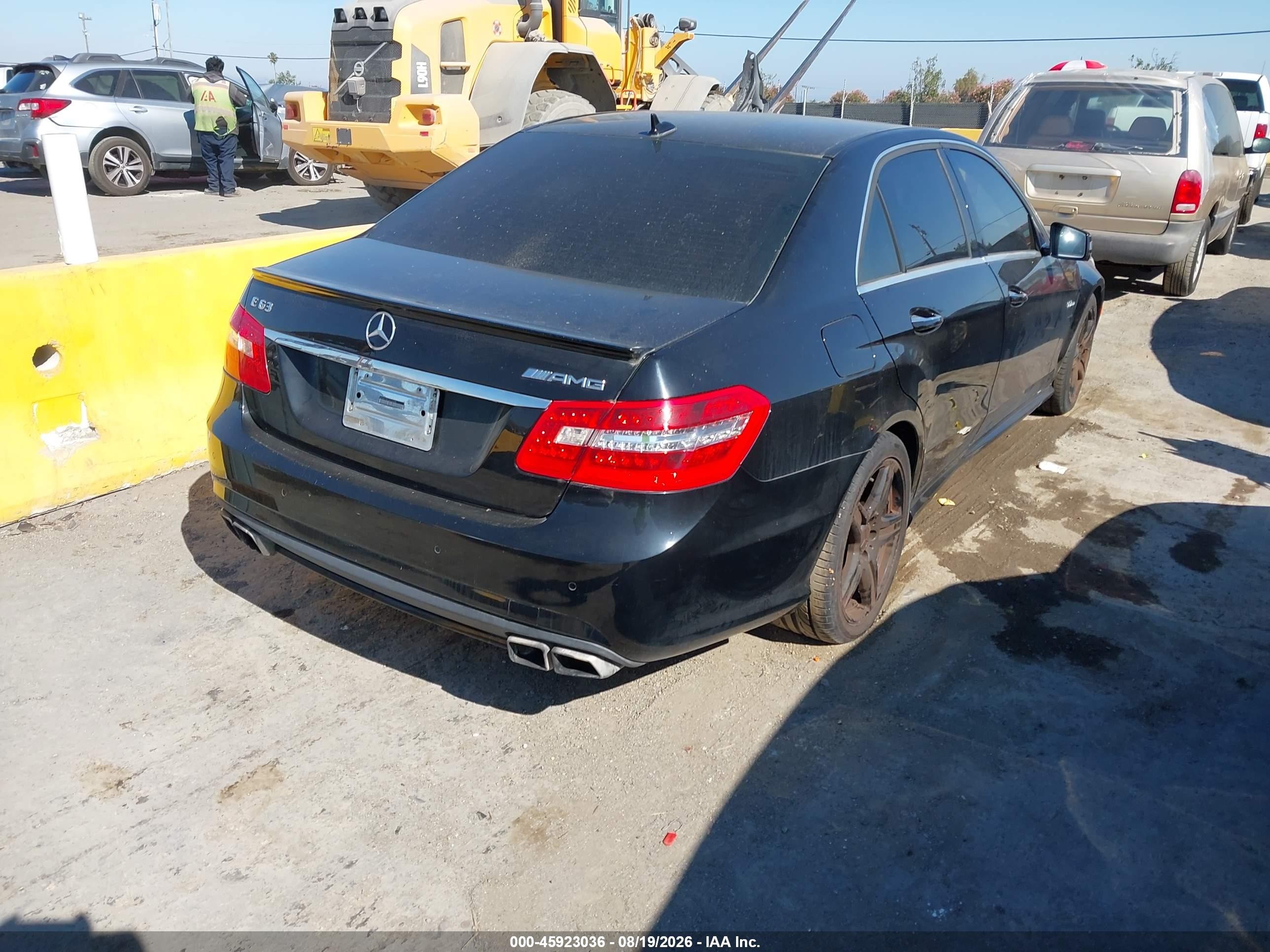 2010 Mercedes-benz E 63 Amg   Black vin: WDDHF7HB7AA123358