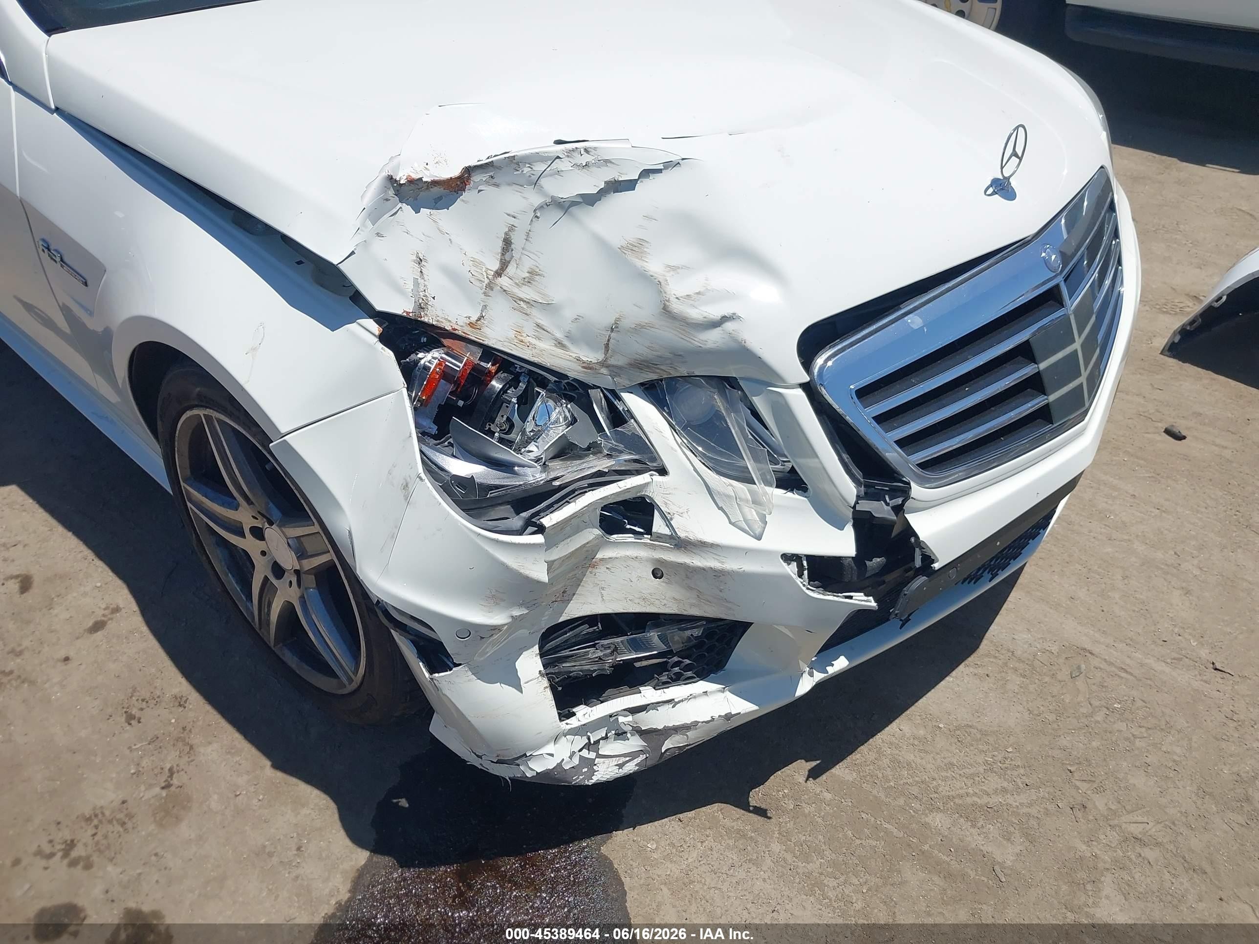 2010 Mercedes-benz E 63 Amg   White vin: WDDHF7HB8AA132263