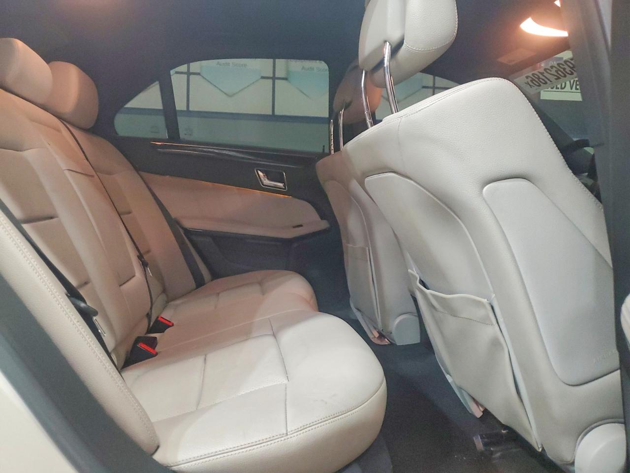 2010 Mercedes-benz E 350 4matic White vin: WDDHF8HB0AA226921