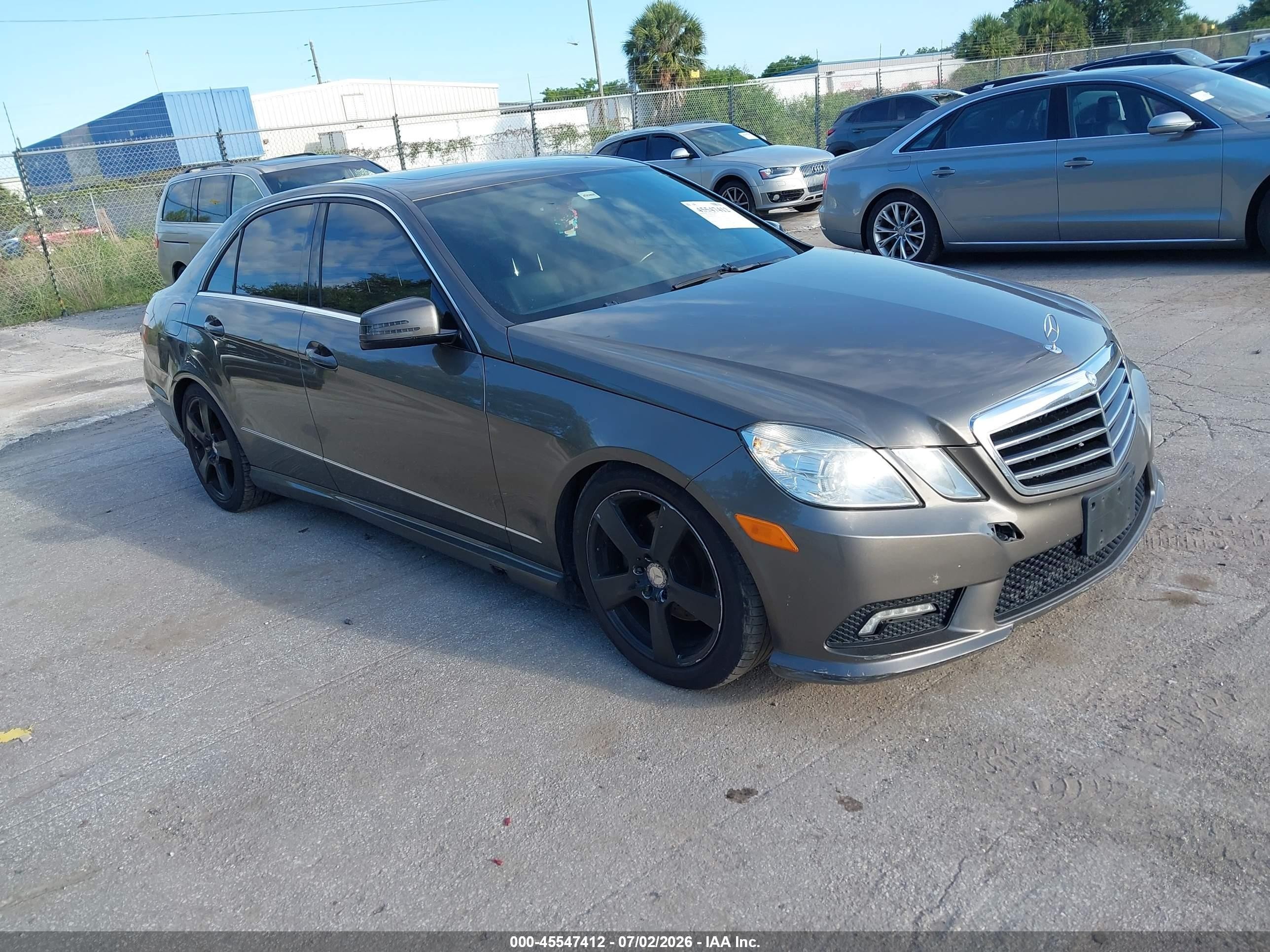 2011 Mercedes-benz E 350 4matic Gray vin: WDDHF8HB0BA309511