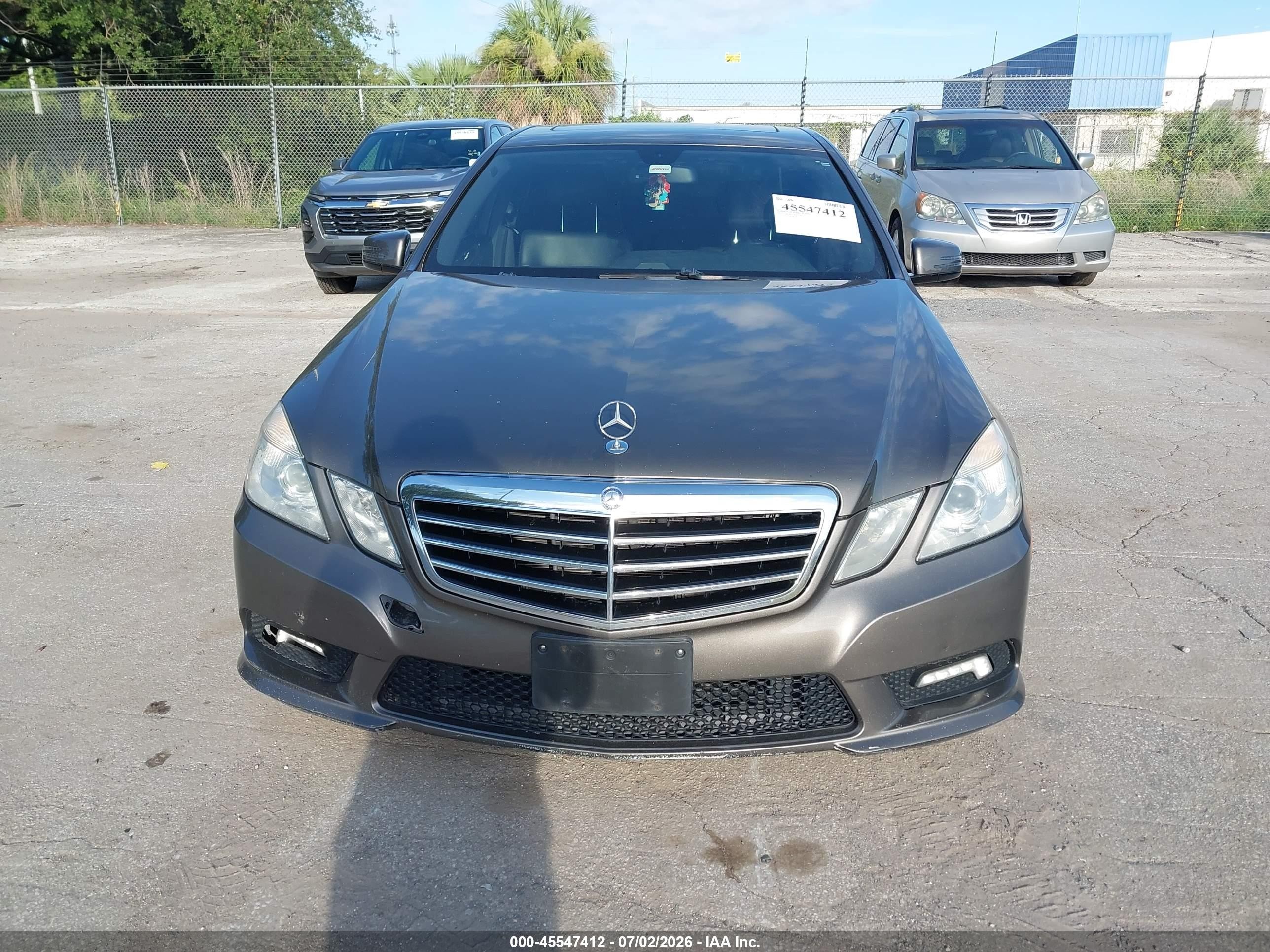 2011 Mercedes-benz E 350 4matic Gray vin: WDDHF8HB0BA309511