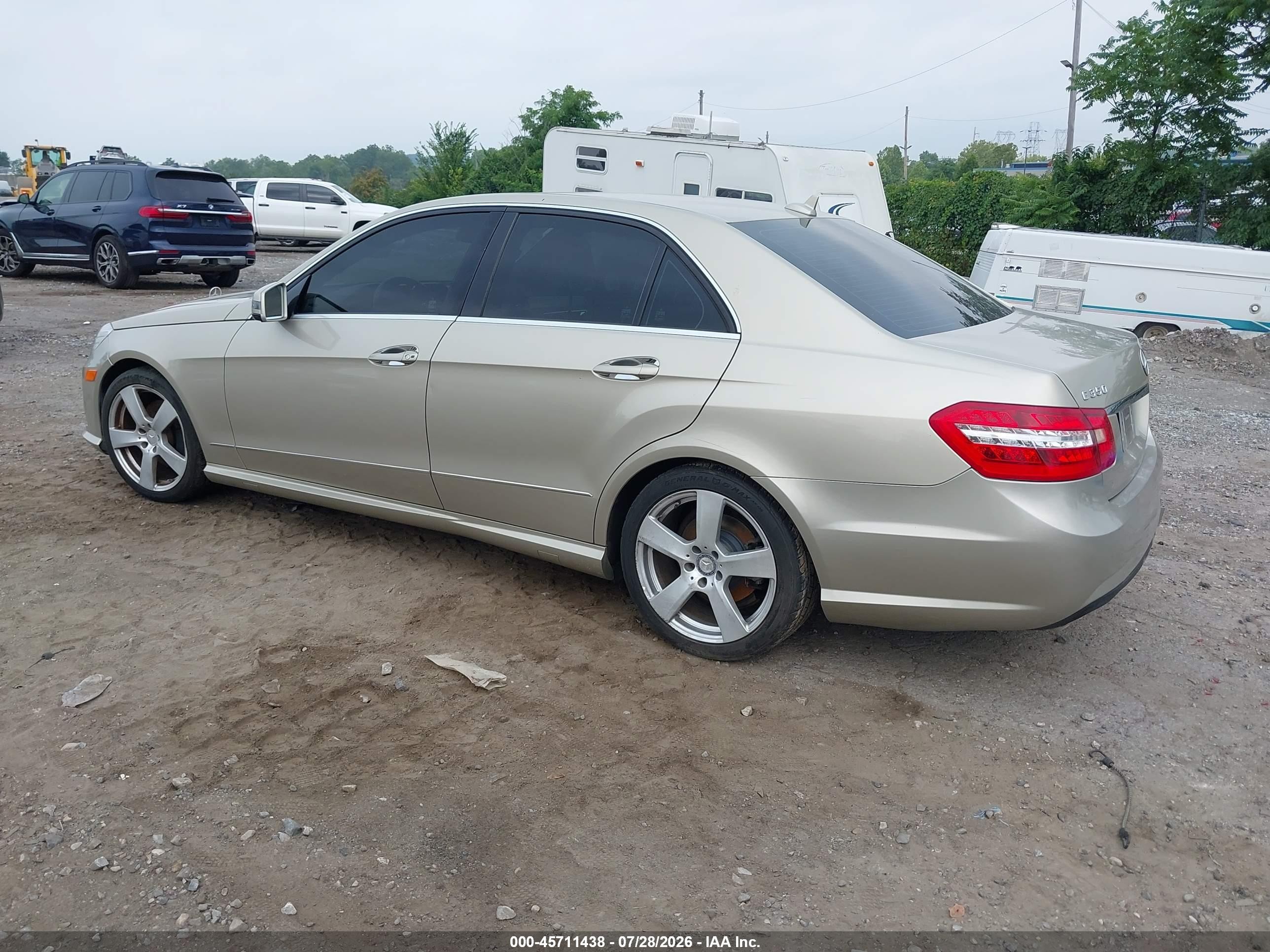 2011 Mercedes-benz E 350 4matic Gold vin: WDDHF8HB0BA437571