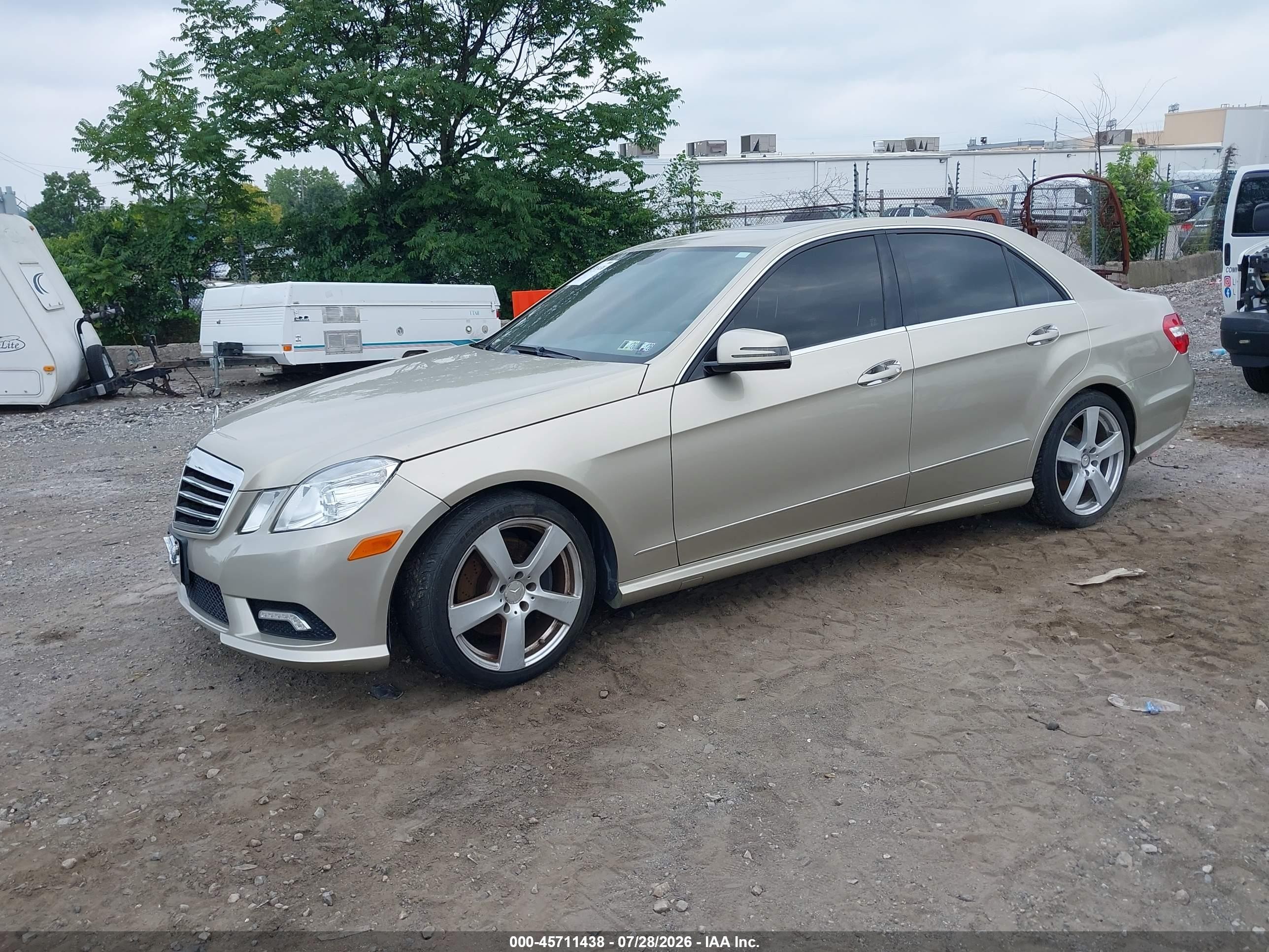 2011 Mercedes-benz E 350 4matic Gold vin: WDDHF8HB0BA437571