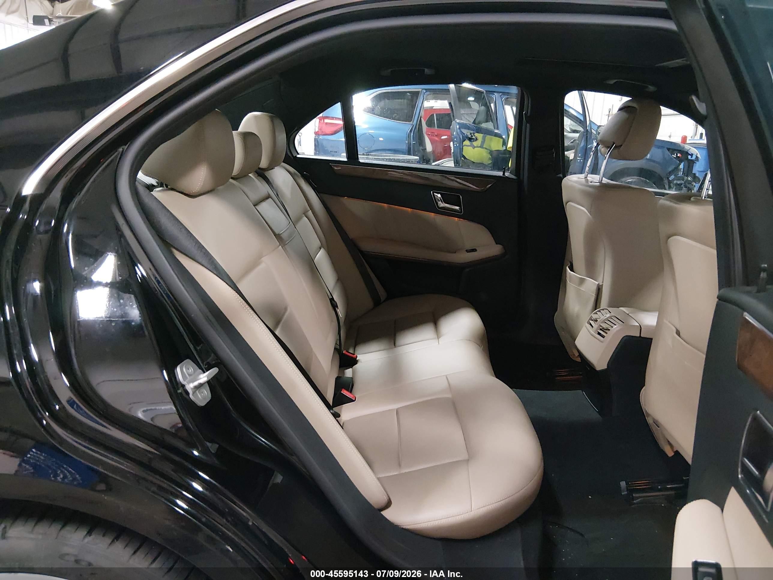 2011 Mercedes-benz E 350 4matic Black vin: WDDHF8HB0BA467279