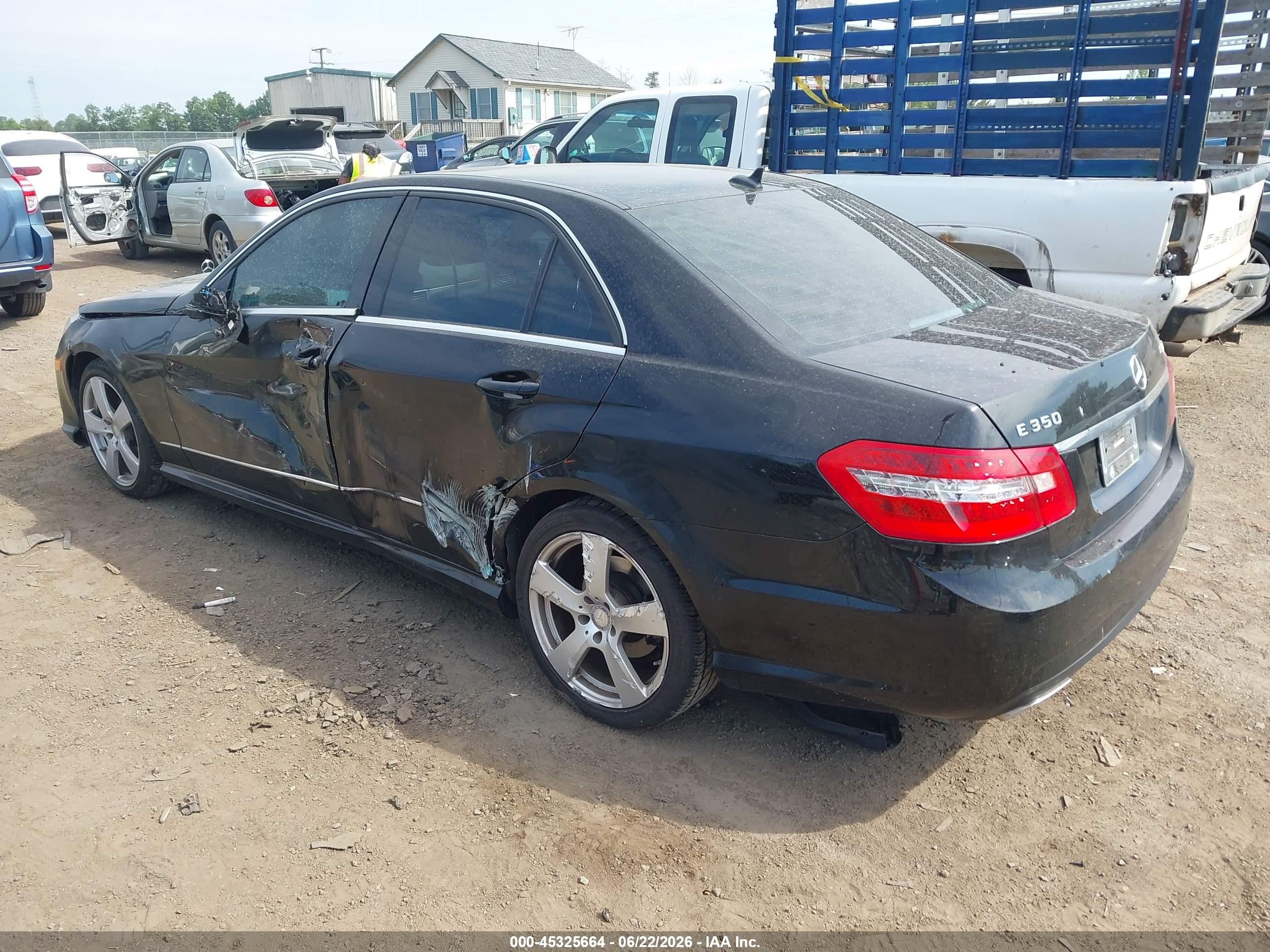 2010 Mercedes-benz E 350 4matic Black vin: WDDHF8HB1AA097653