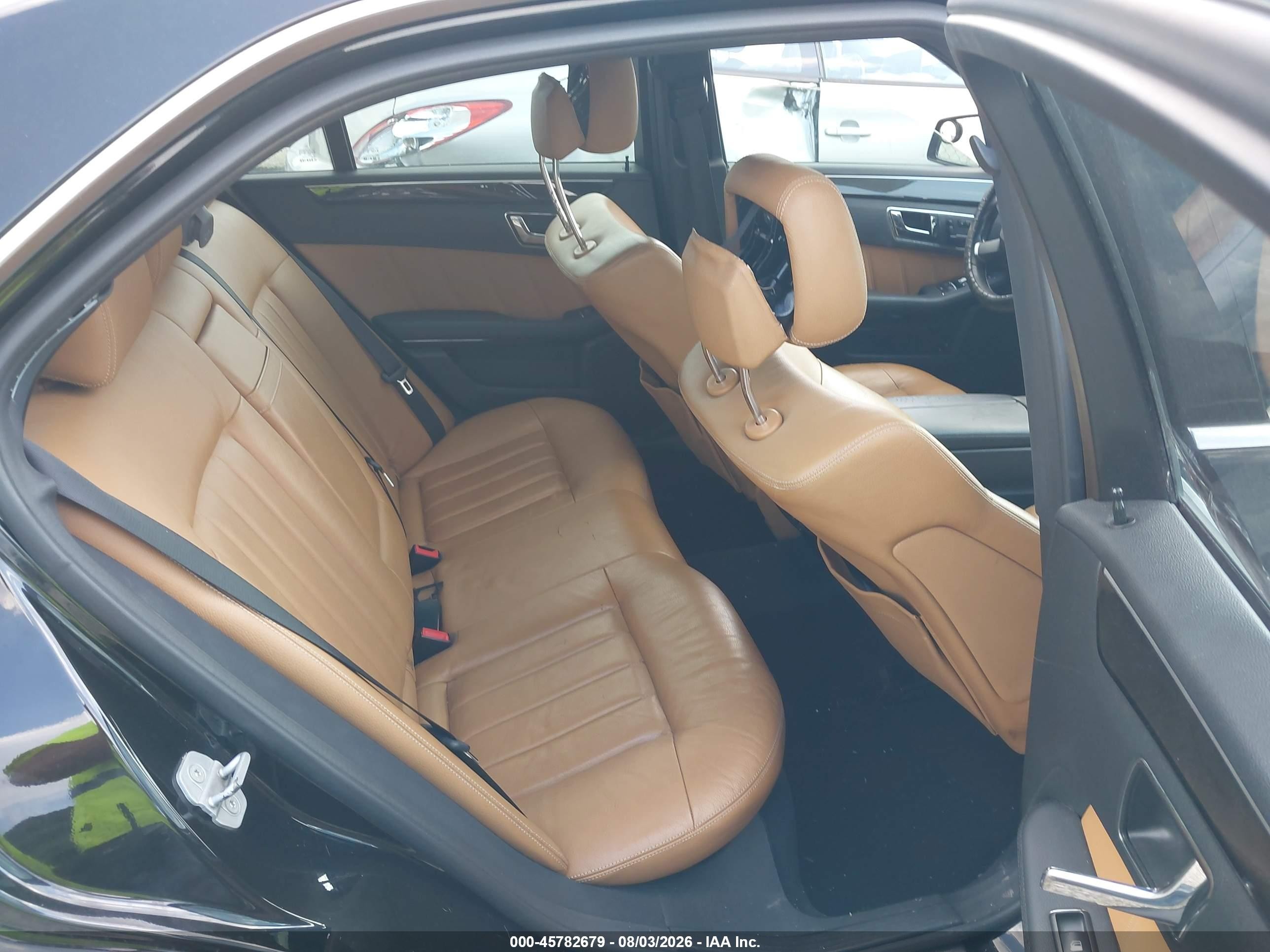 2010 Mercedes-benz E 350 4matic Black vin: WDDHF8HB1AA144910