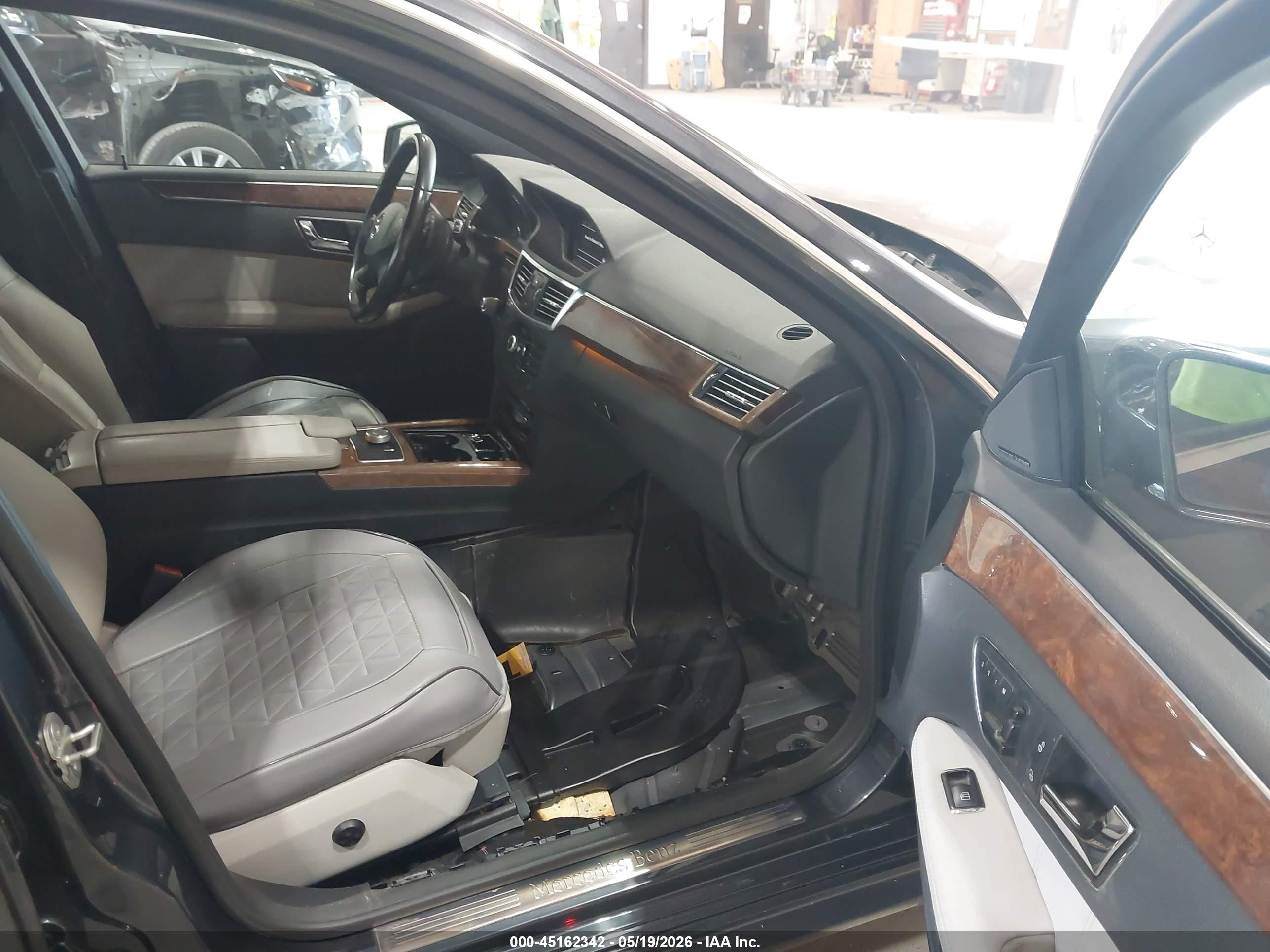 2010 Mercedes-benz E 350 4matic Gray vin: WDDHF8HB1AA226281