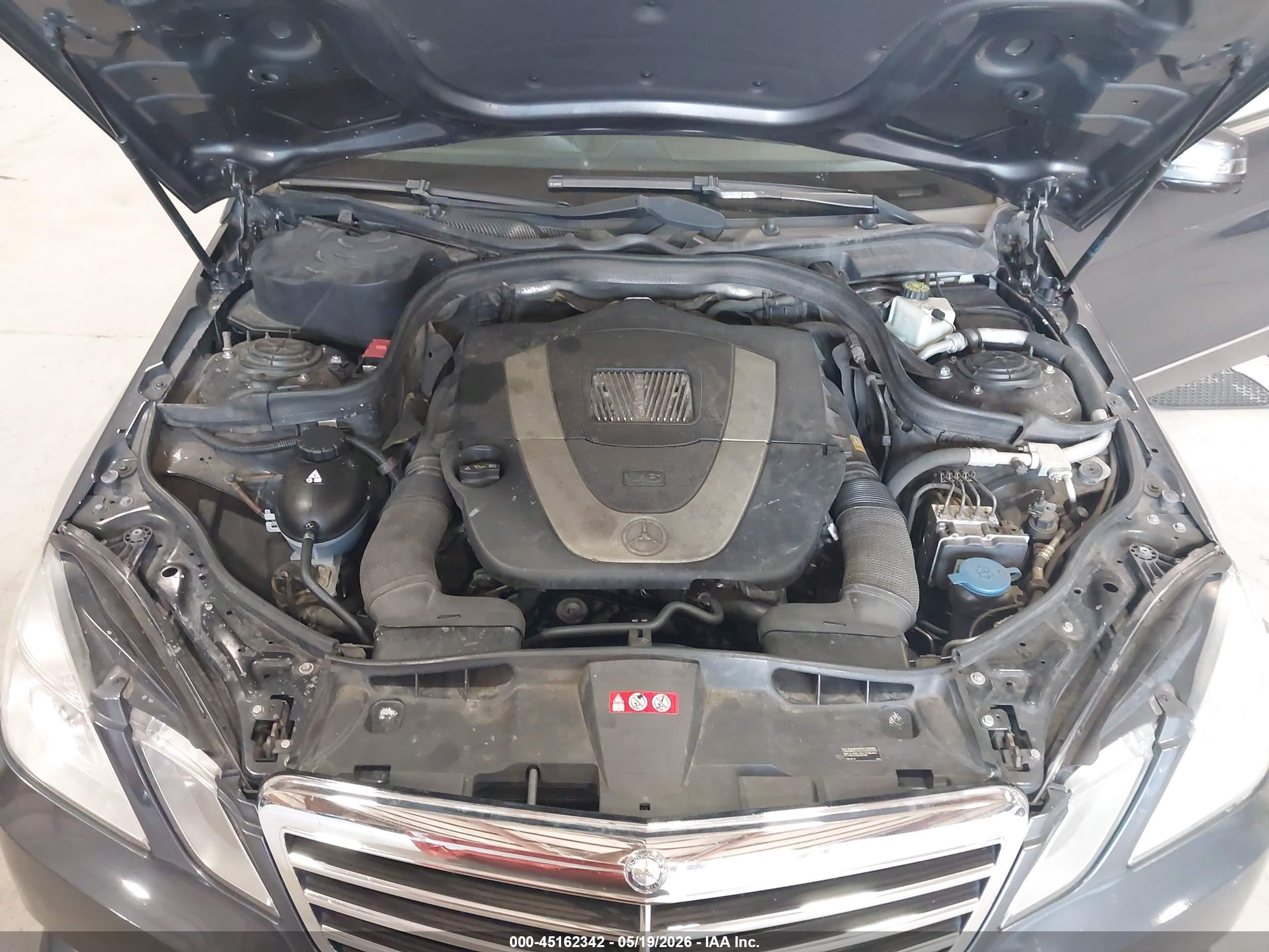 2010 Mercedes-benz E 350 4matic Gray vin: WDDHF8HB1AA226281