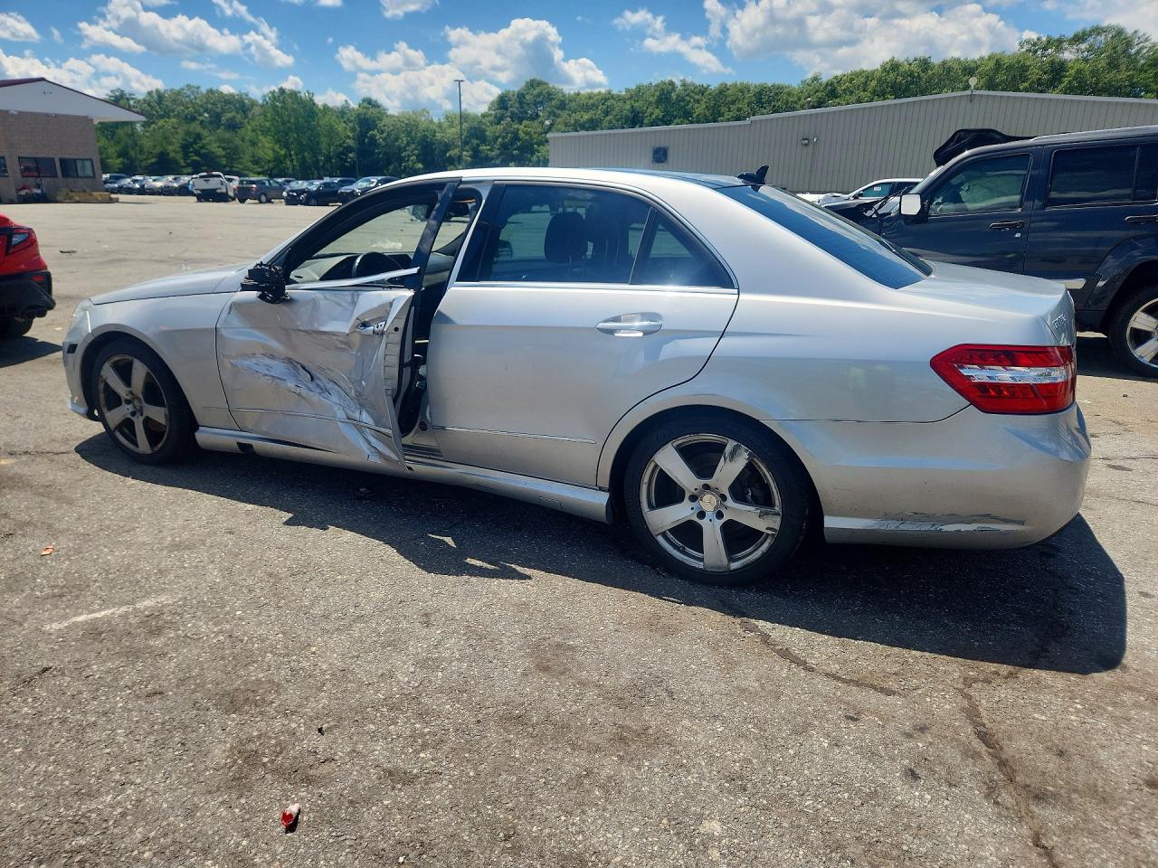 2011 Mercedes-benz E 350 4matic Silver vin: WDDHF8HB1BA271979