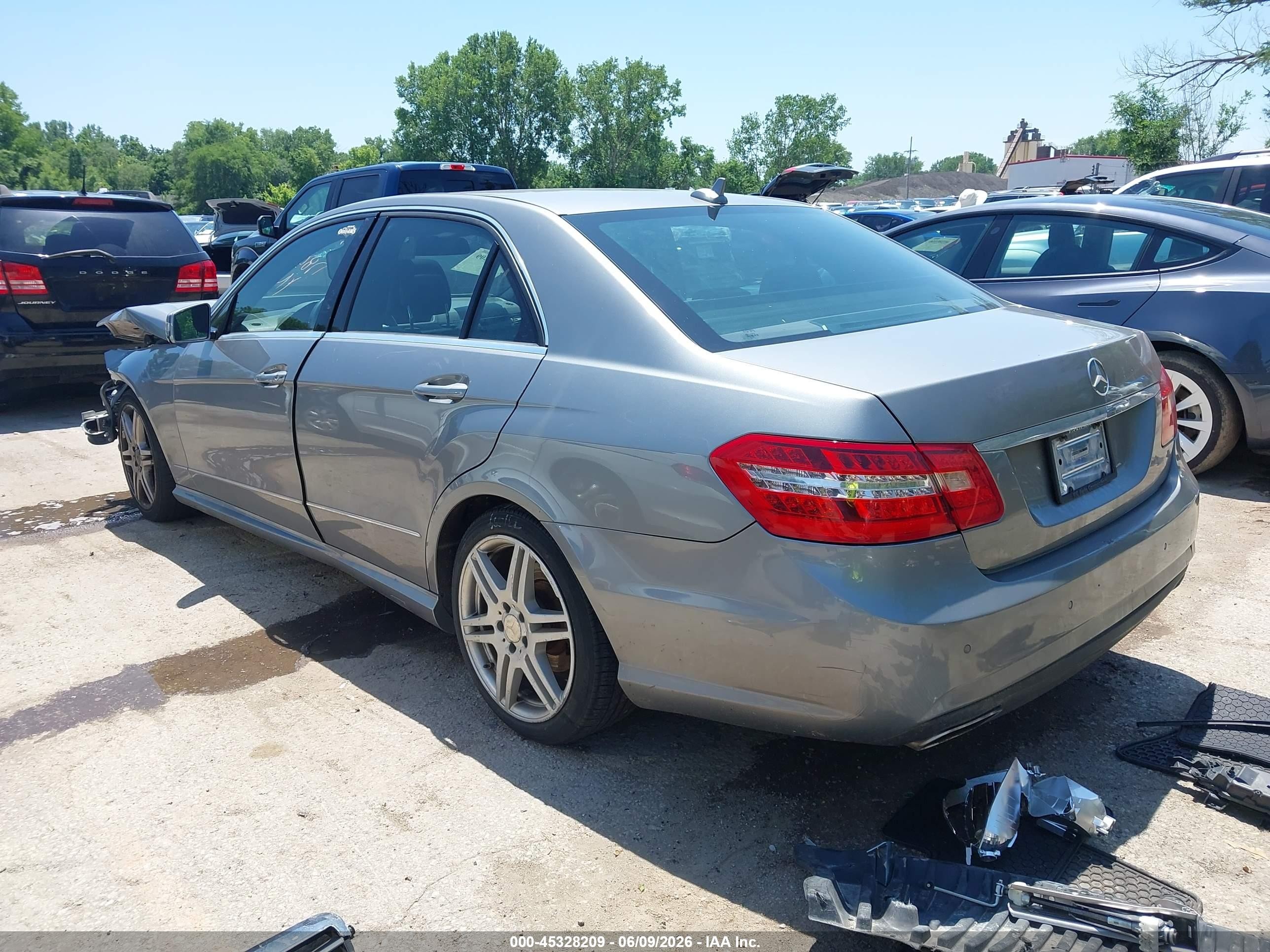 2011 Mercedes-benz E 350 4matic Silver vin: WDDHF8HB1BA291780