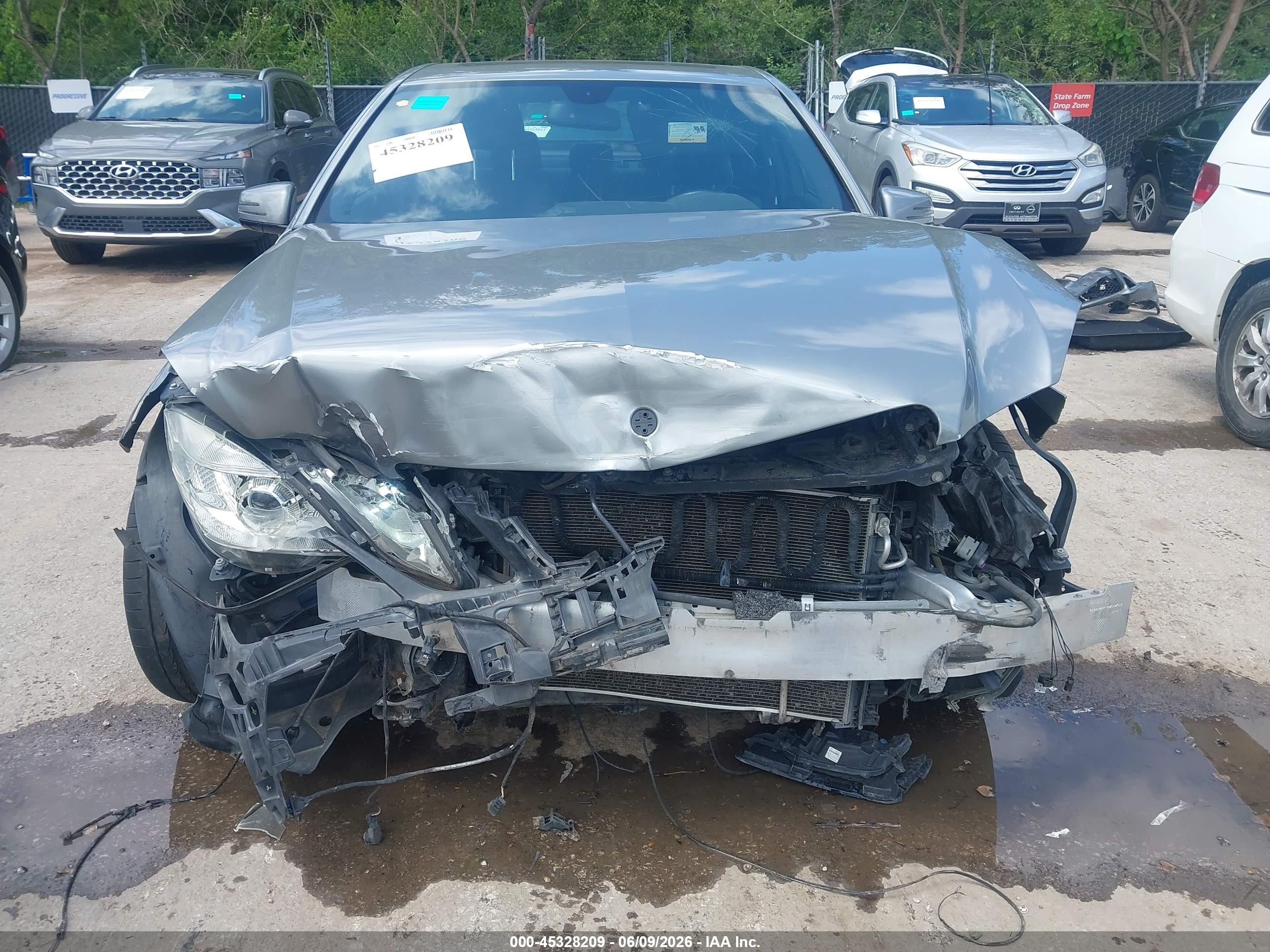 2011 Mercedes-benz E 350 4matic Silver vin: WDDHF8HB1BA291780
