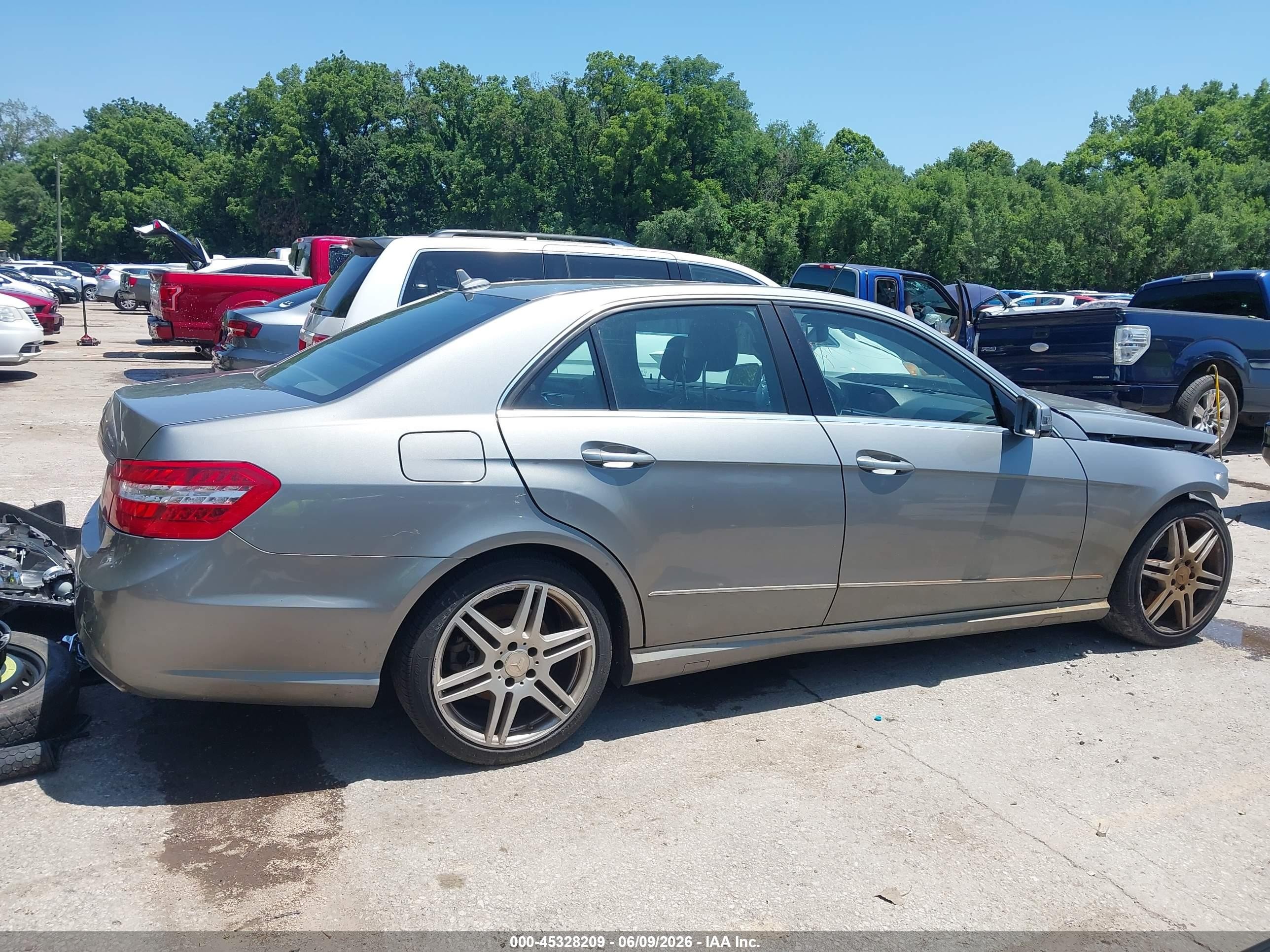 2011 Mercedes-benz E 350 4matic Silver vin: WDDHF8HB1BA291780
