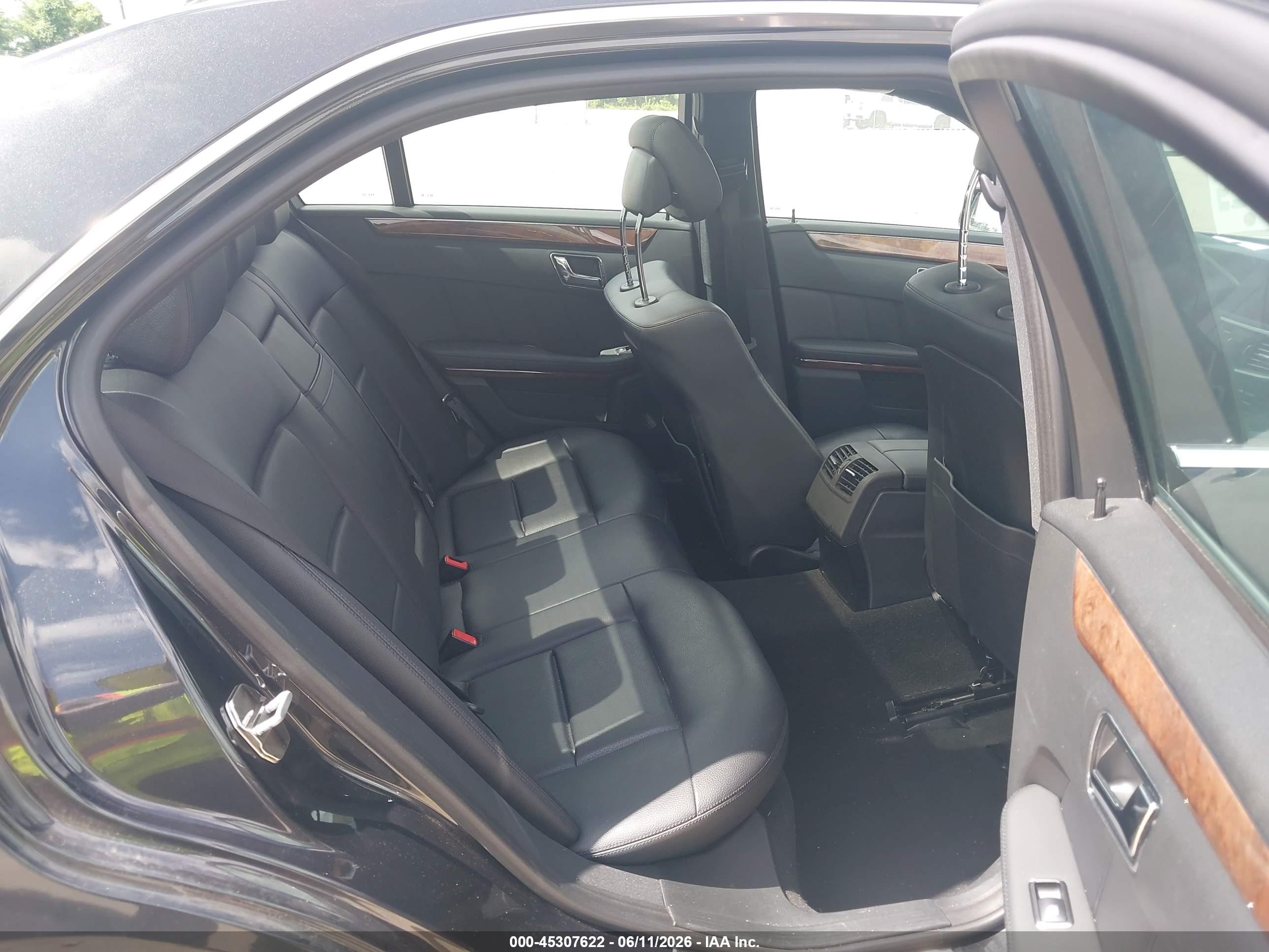 2011 Mercedes-benz E 350 4matic Black vin: WDDHF8HB1BA317696