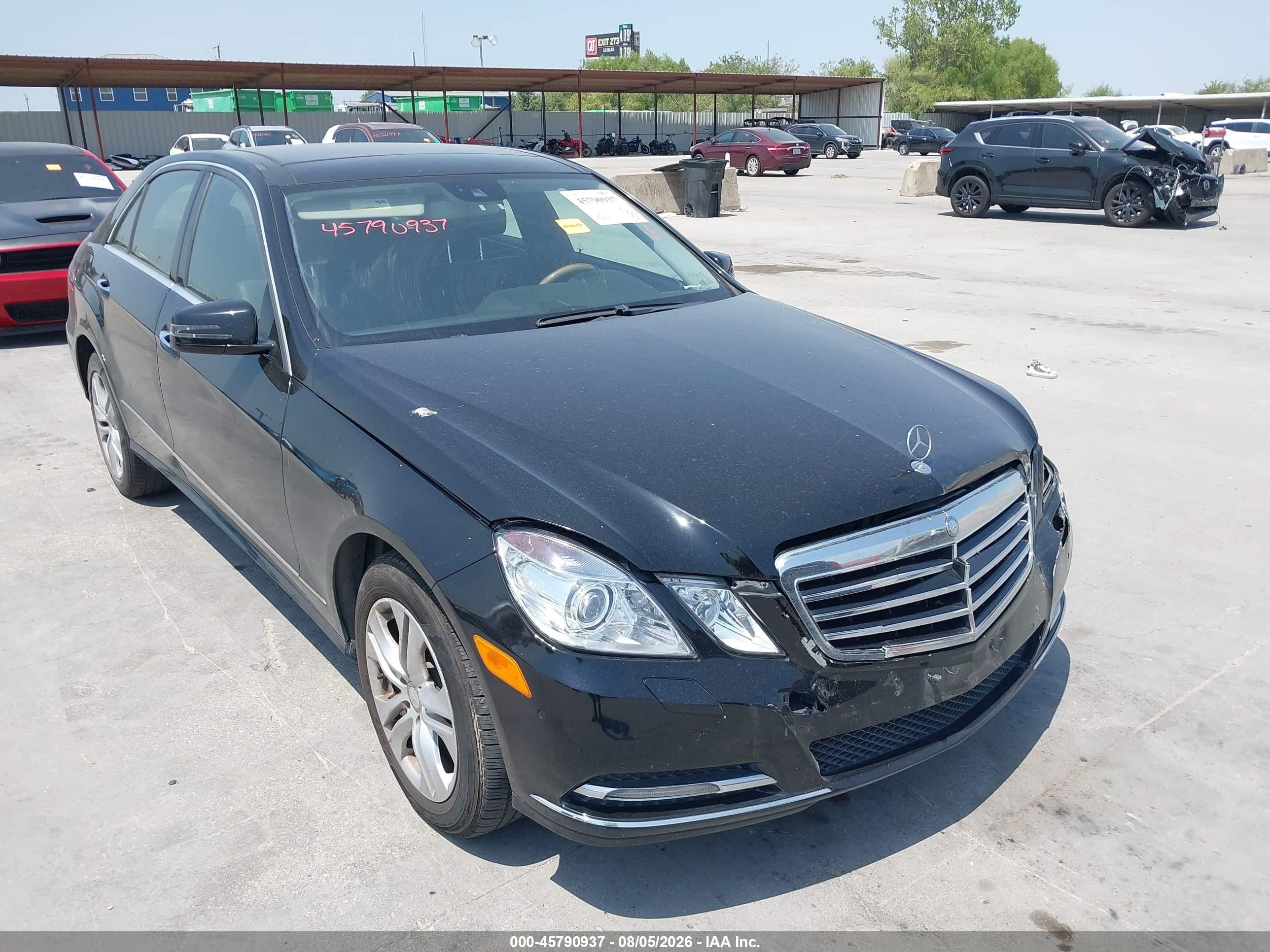 2011 Mercedes-benz E 350 4matic Черный vin: WDDHF8HB1BA349841