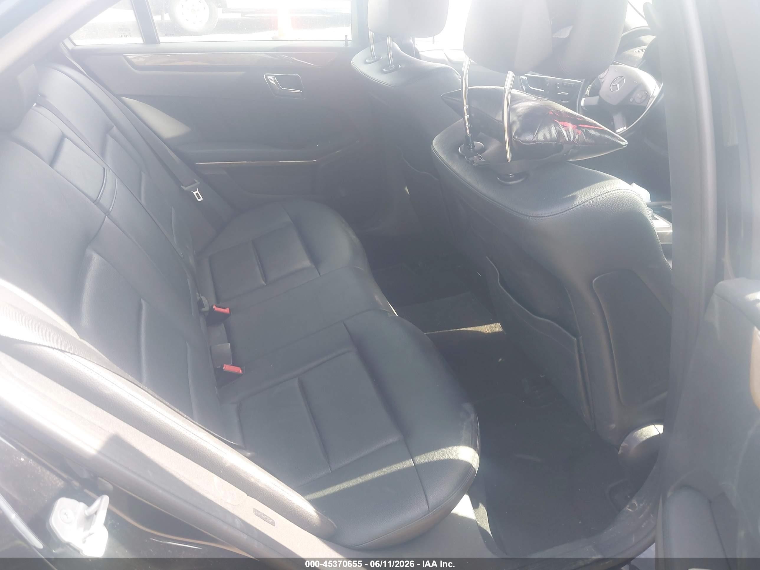 2011 Mercedes-benz E 350 4matic Black vin: WDDHF8HB1BA396173
