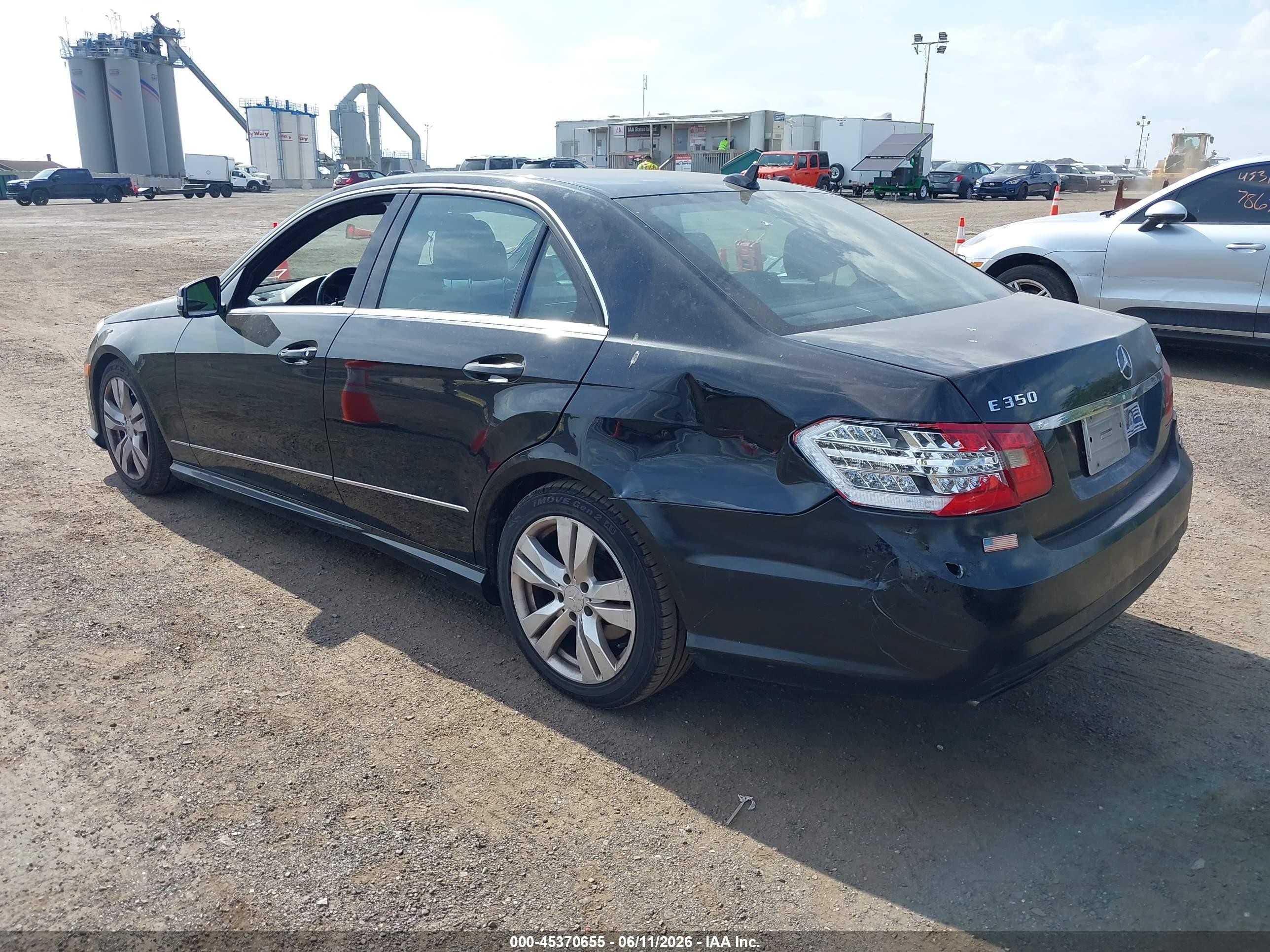 2011 Mercedes-benz E 350 4matic Black vin: WDDHF8HB1BA396173