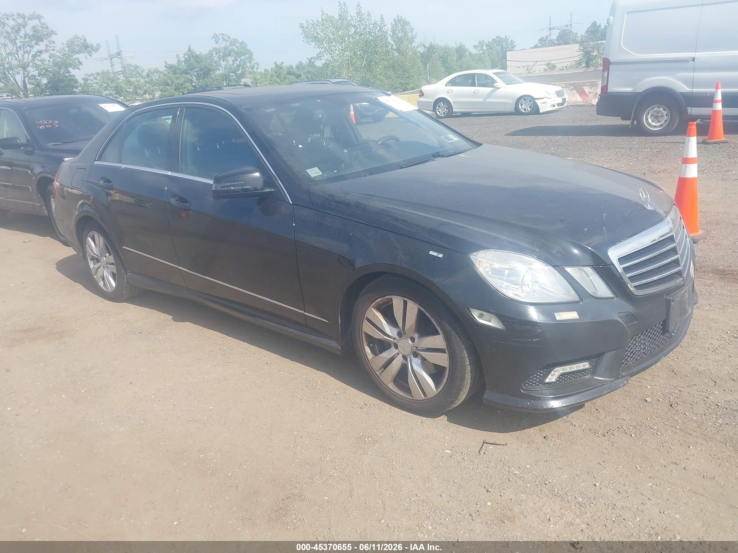 2011 Mercedes-benz E 350 4matic Black vin: WDDHF8HB1BA396173