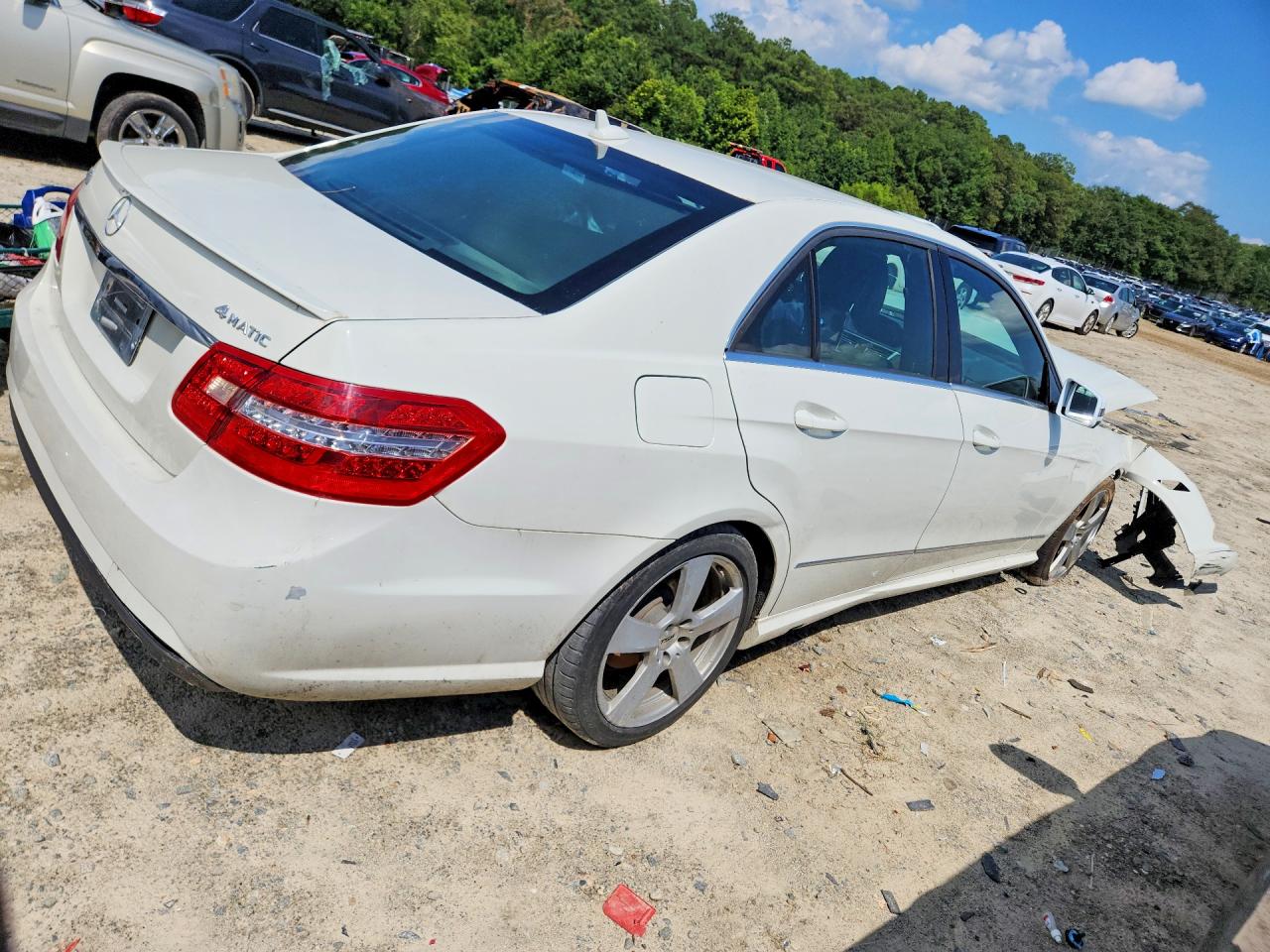 2011 Mercedes-benz E 350 4matic White vin: WDDHF8HB1BA451883