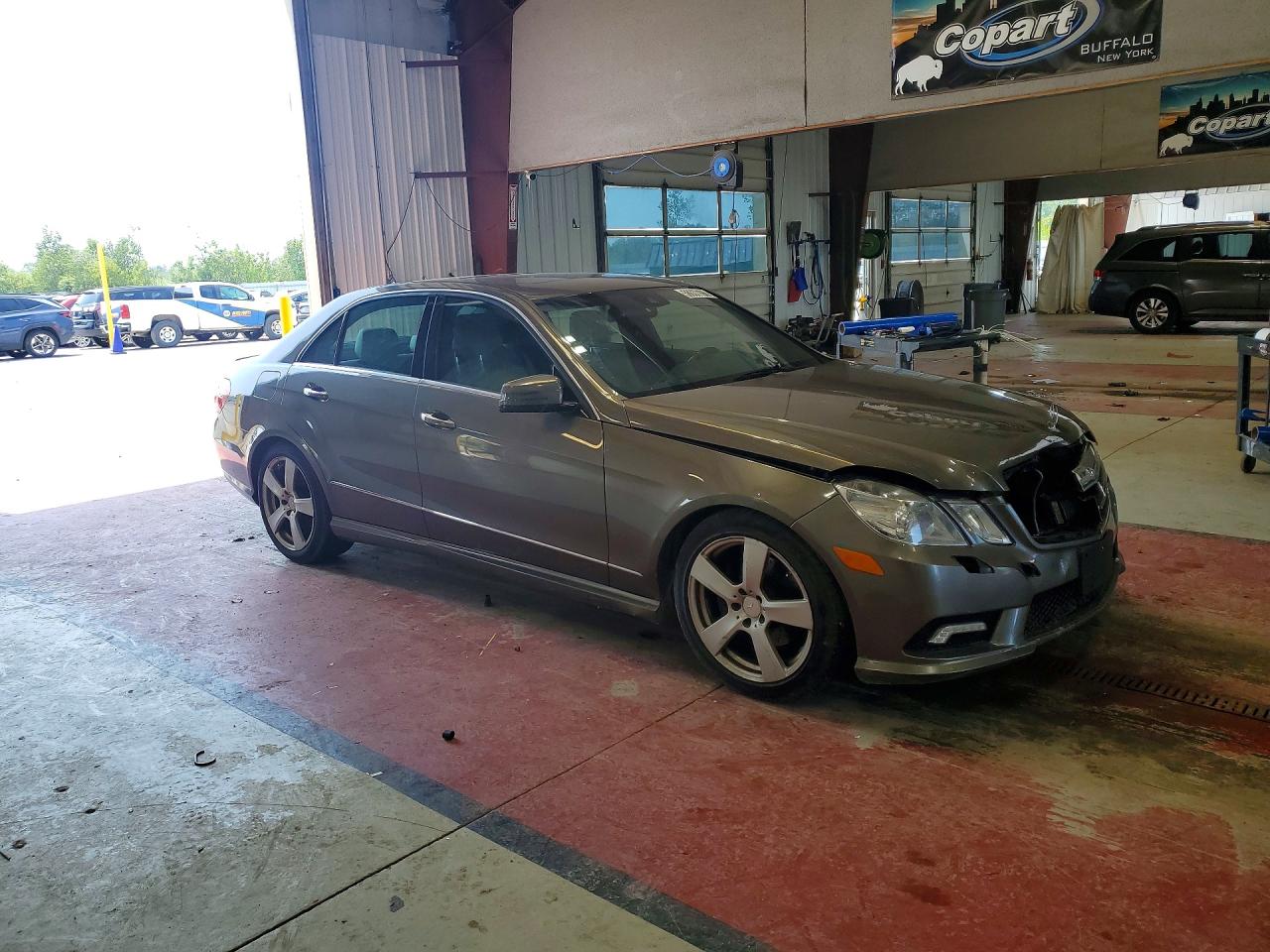 2010 Mercedes-benz E 350 4matic Gray vin: WDDHF8HB2AA092882