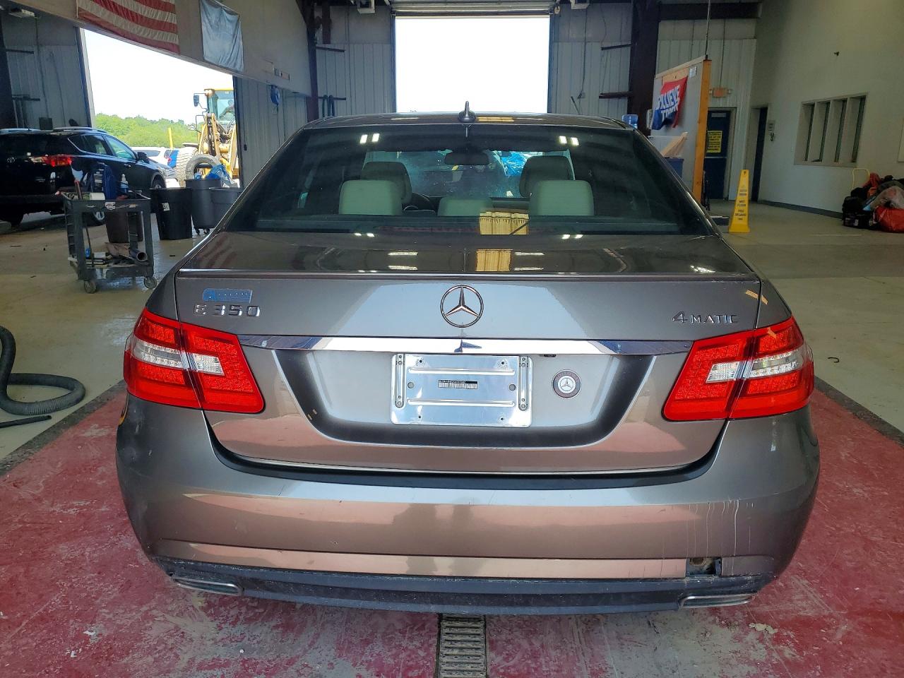 2010 Mercedes-benz E 350 4matic Gray vin: WDDHF8HB2AA092882
