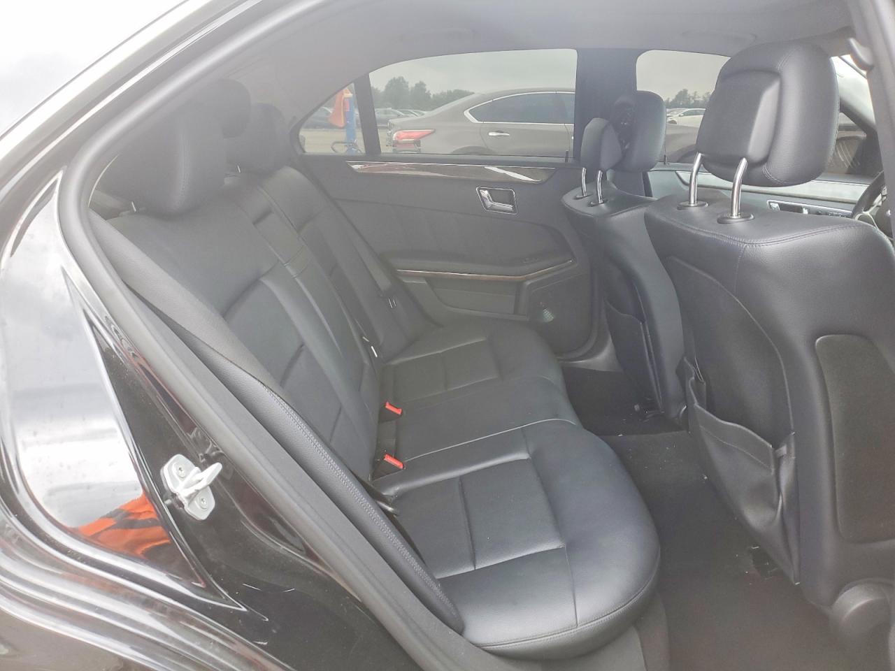 2010 Mercedes-benz E 350 4matic Черный vin: WDDHF8HB2AA098035
