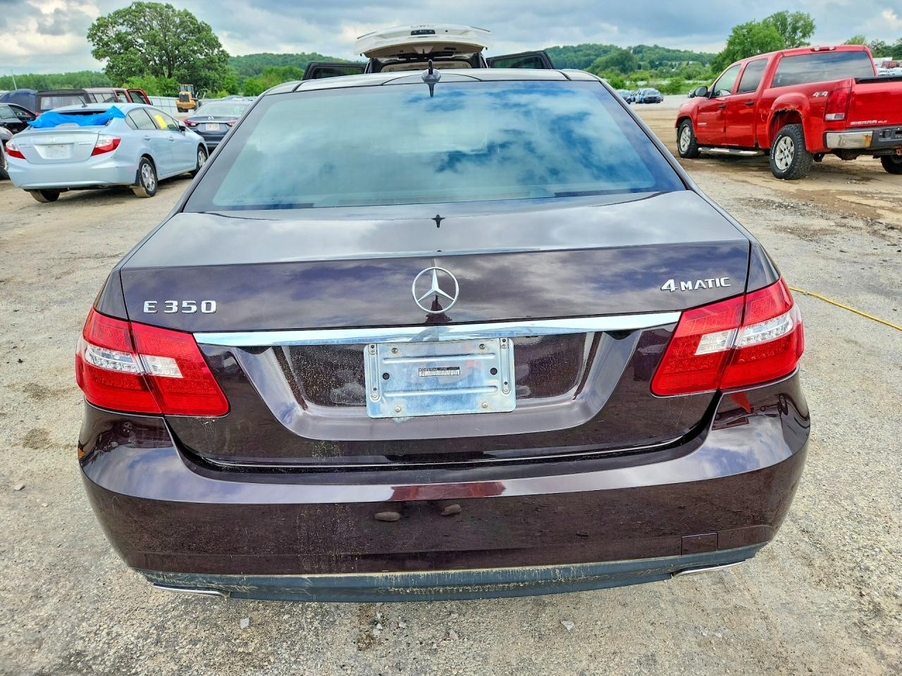 2010 Mercedes-benz E 350 4matic Purple vin: WDDHF8HB2AA114542