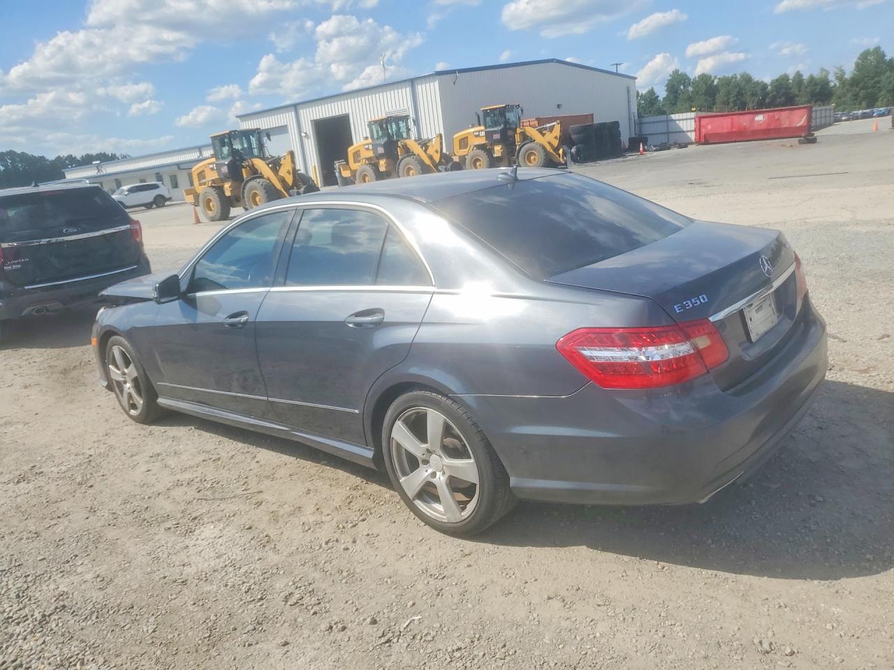 2010 Mercedes-benz E 350 4matic Серый vin: WDDHF8HB2AA227486