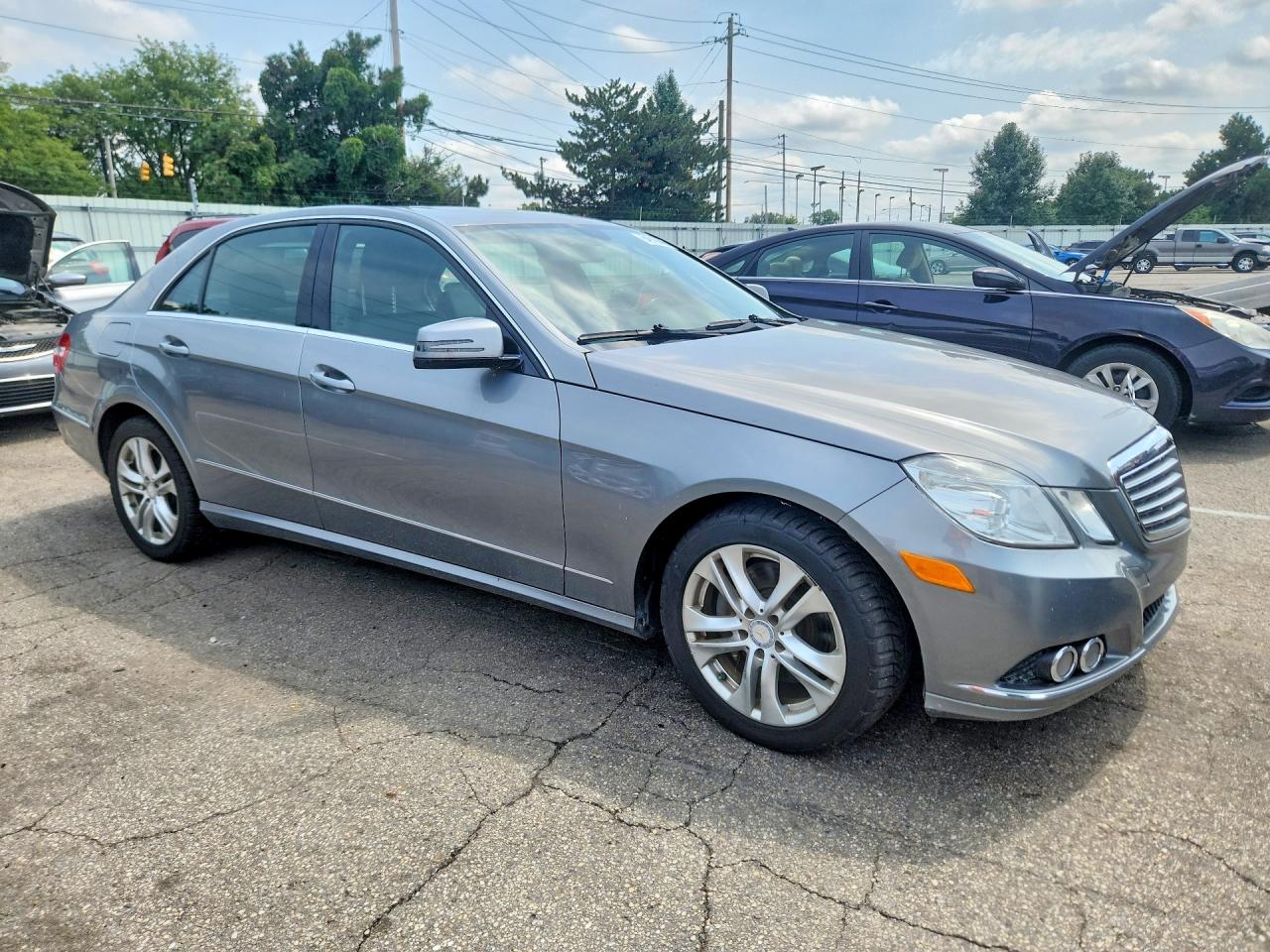 2011 Mercedes-benz E 350 4matic Silver vin: WDDHF8HB2BA266998