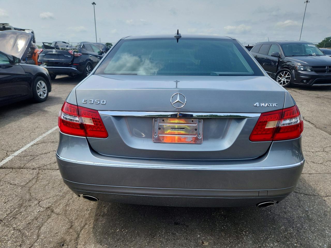2011 Mercedes-benz E 350 4matic Silver vin: WDDHF8HB2BA266998