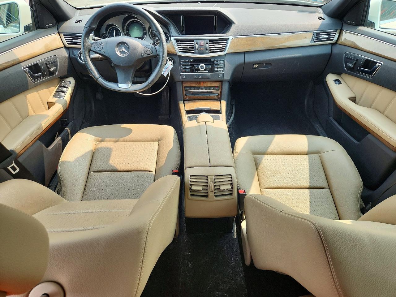 2011 Mercedes-benz E 350 4matic White vin: WDDHF8HB2BA309509