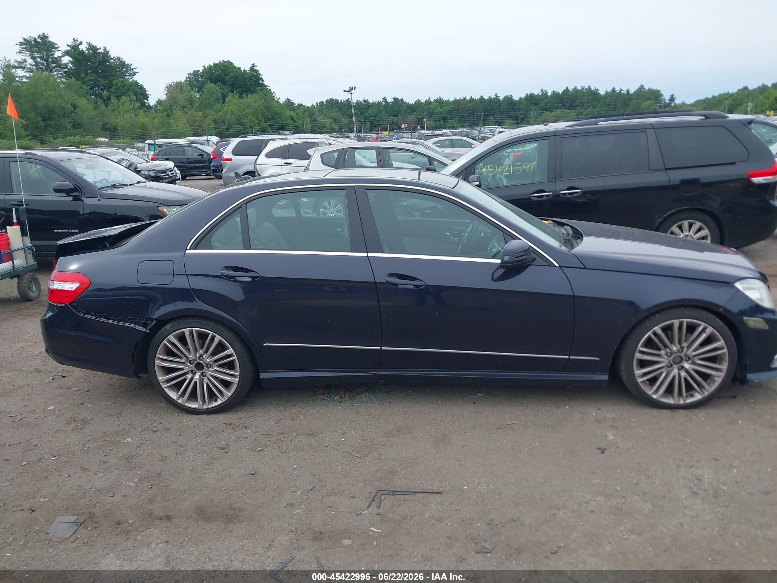 2011 Mercedes-benz E 350 4matic Черный vin: WDDHF8HB2BA355406