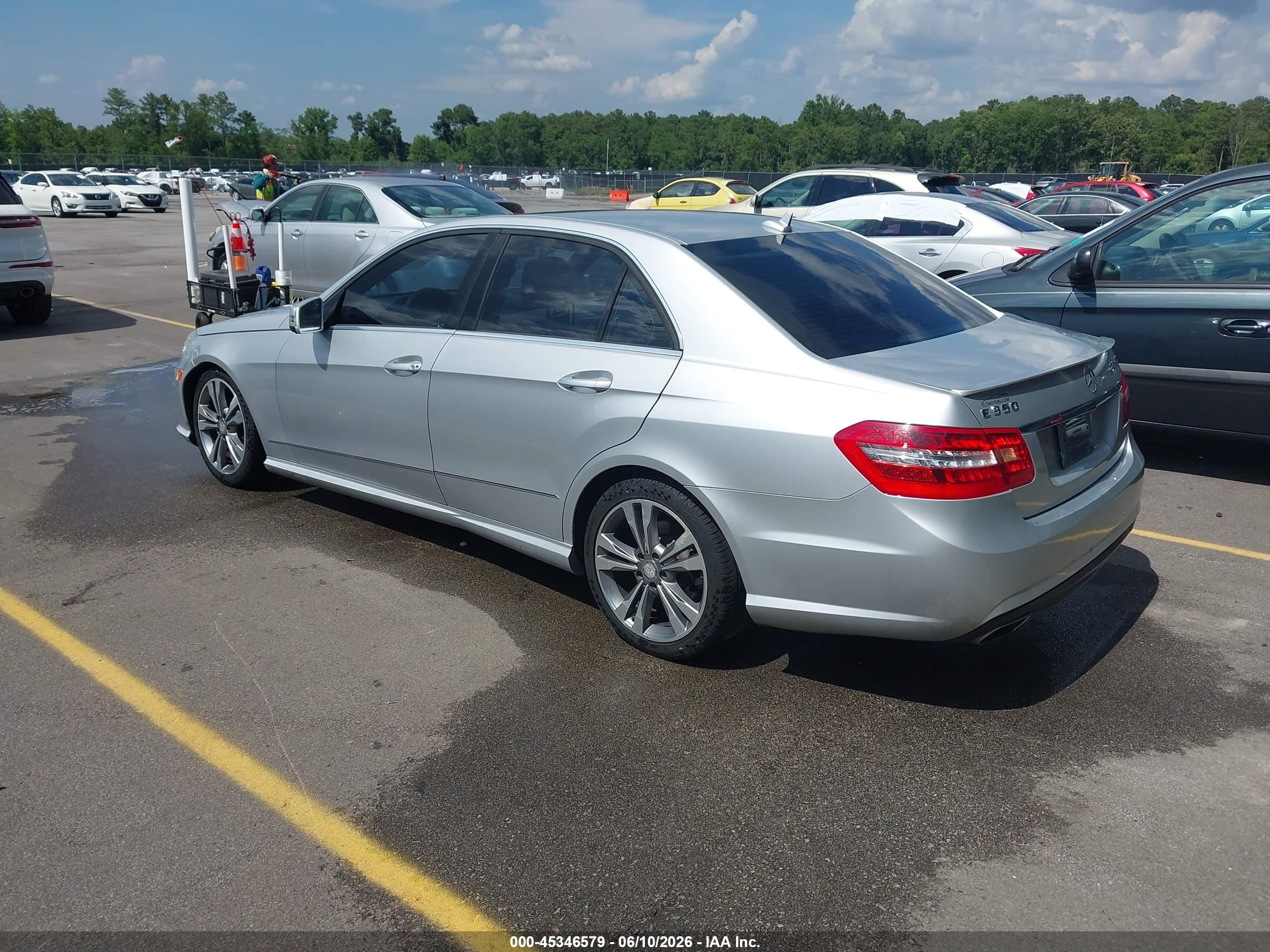 2011 Mercedes-benz E 350 4matic Silver vin: WDDHF8HB2BA430072