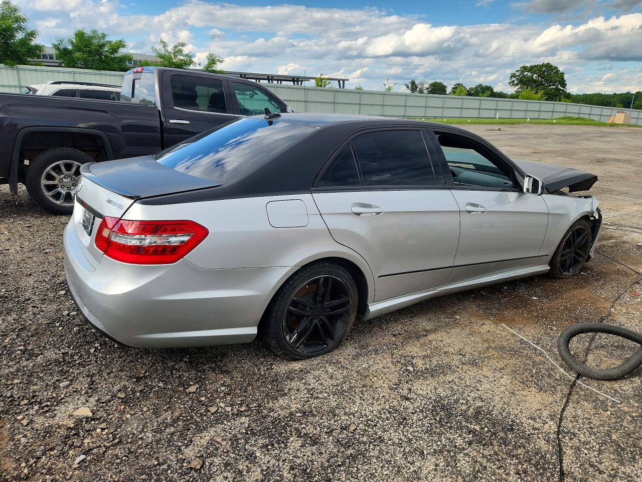 2011 Mercedes-benz E 350 4matic Two Tone vin: WDDHF8HB2BA490417