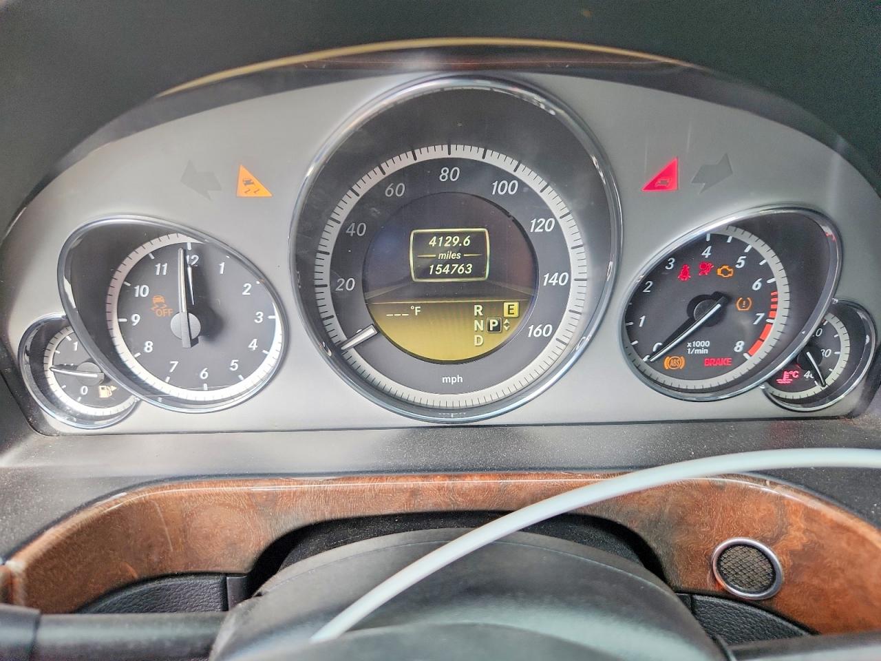 2011 Mercedes-benz E 350 4matic Two Tone vin: WDDHF8HB2BA490417