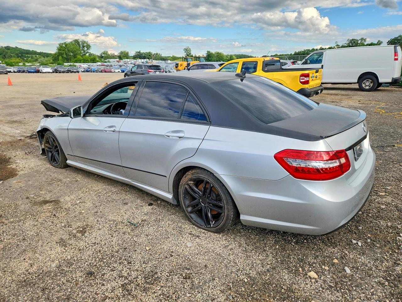 2011 Mercedes-benz E 350 4matic Two Tone vin: WDDHF8HB2BA490417