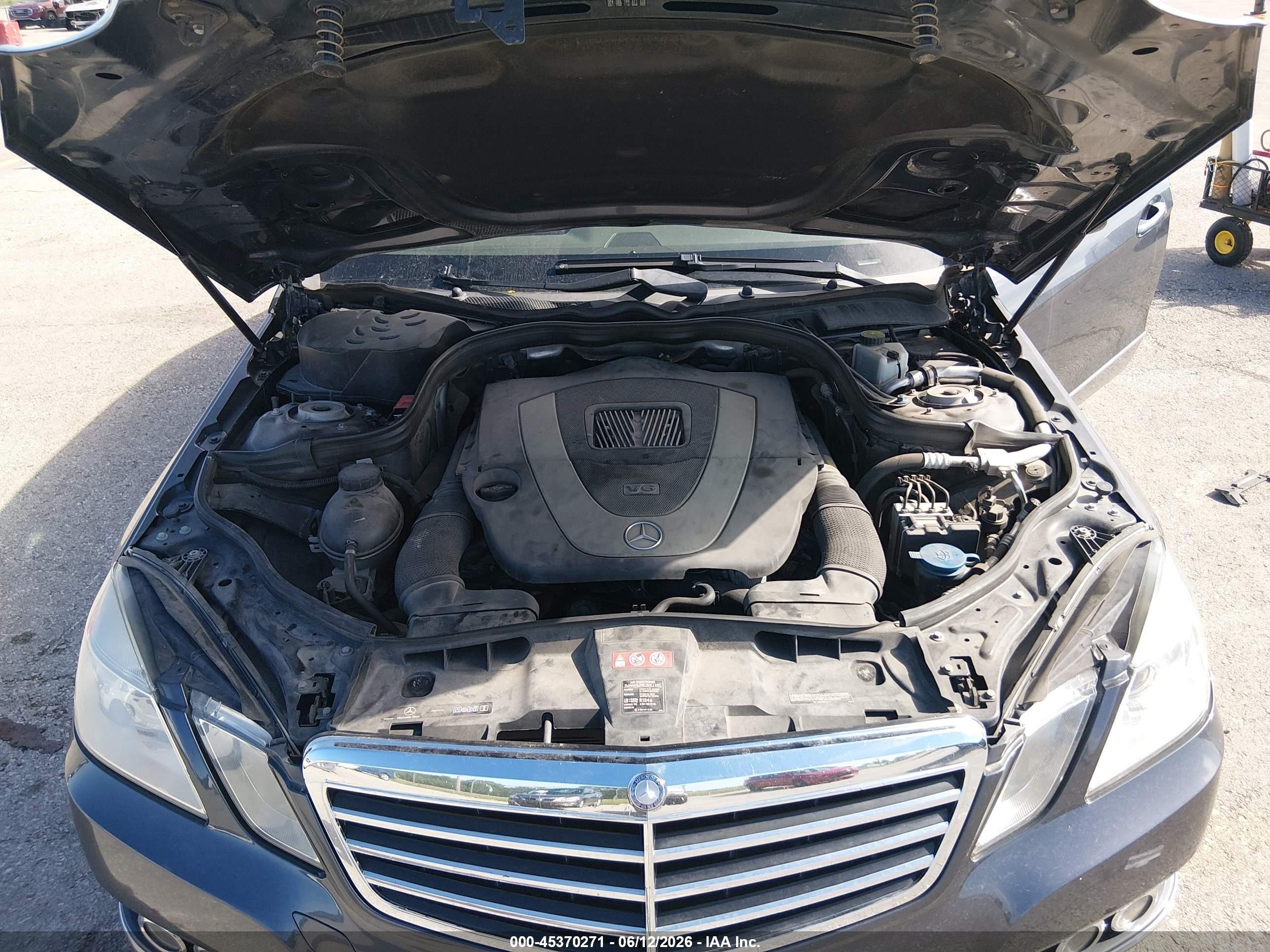 2011 Mercedes-benz E 350 4matic Black vin: WDDHF8HB2BA493205