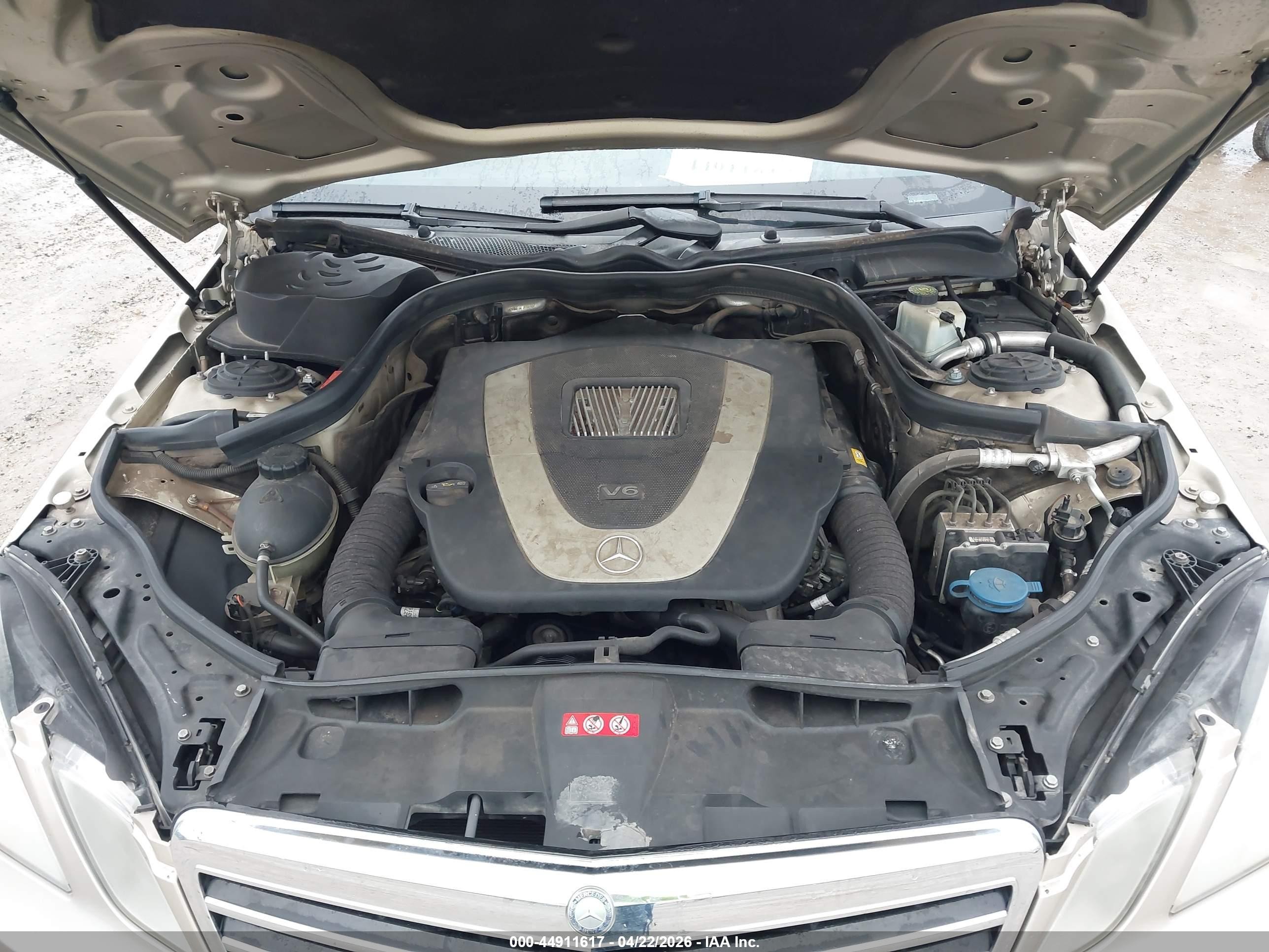 2010 Mercedes-benz E 350 4matic Beige vin: WDDHF8HB3AA161417