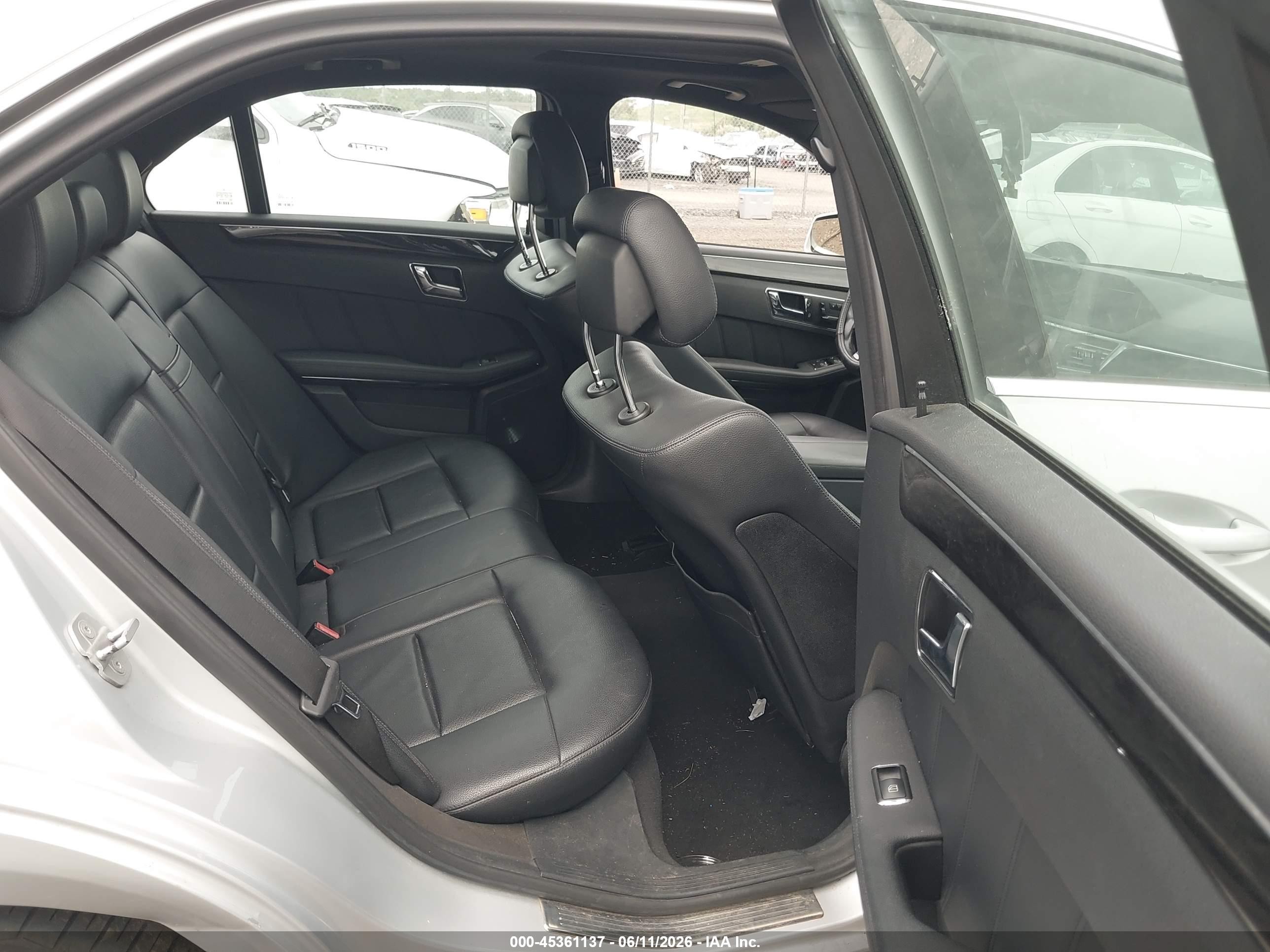 2010 Mercedes-benz E 350 4matic Silver vin: WDDHF8HB3AA210325