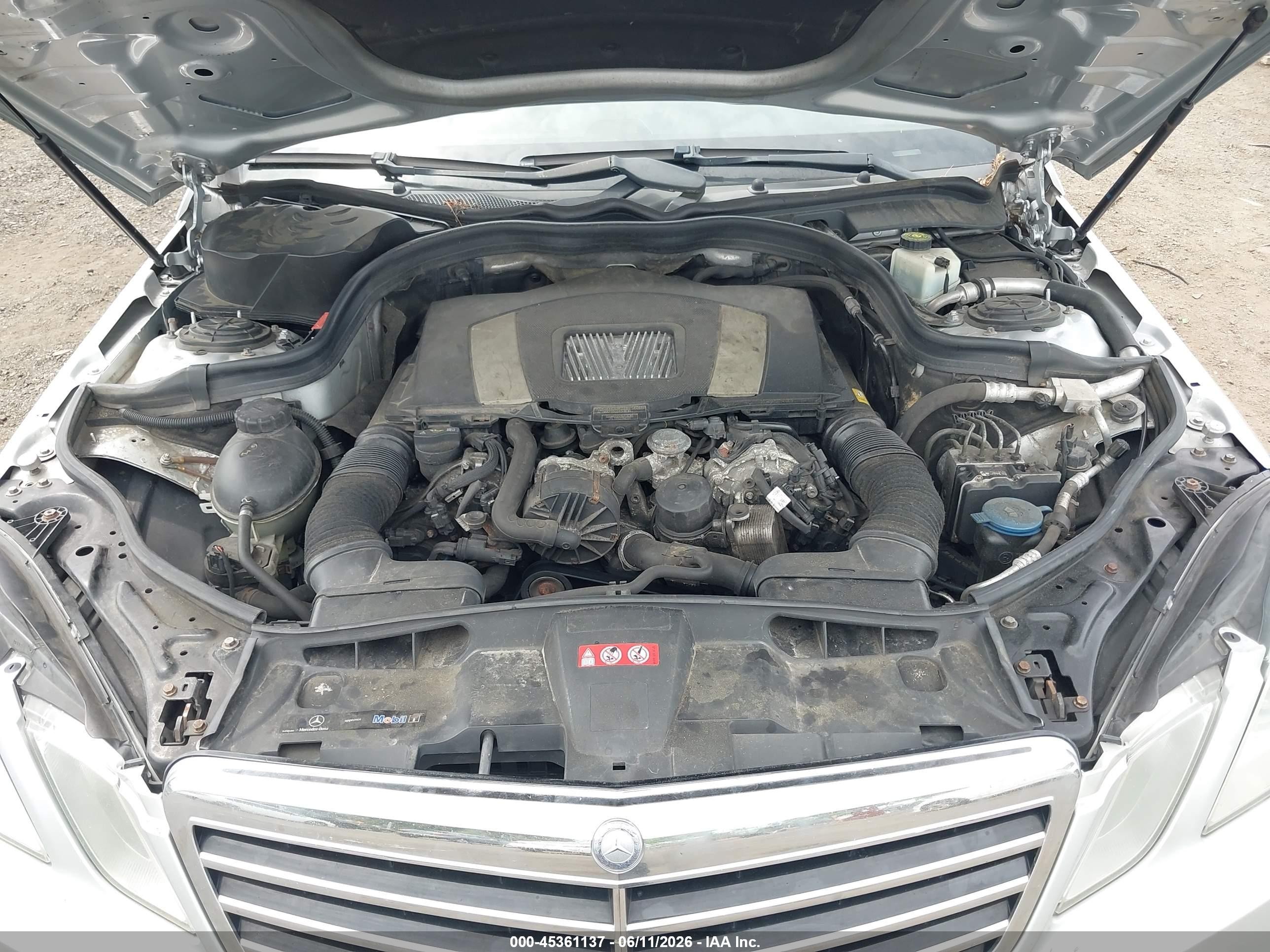 2010 Mercedes-benz E 350 4matic Silver vin: WDDHF8HB3AA210325