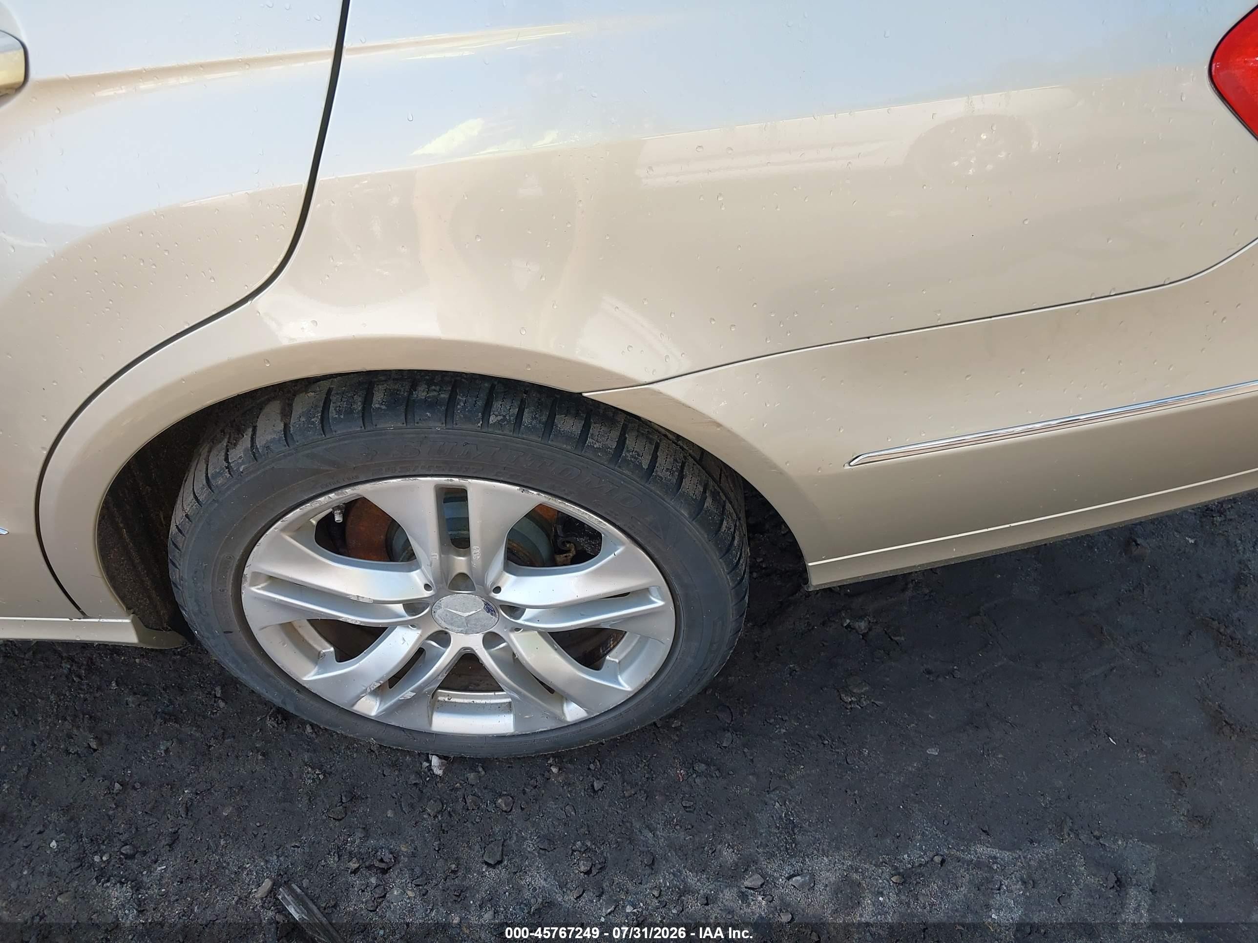 2010 Mercedes-benz E 350 4matic Gold vin: WDDHF8HB3AA230235